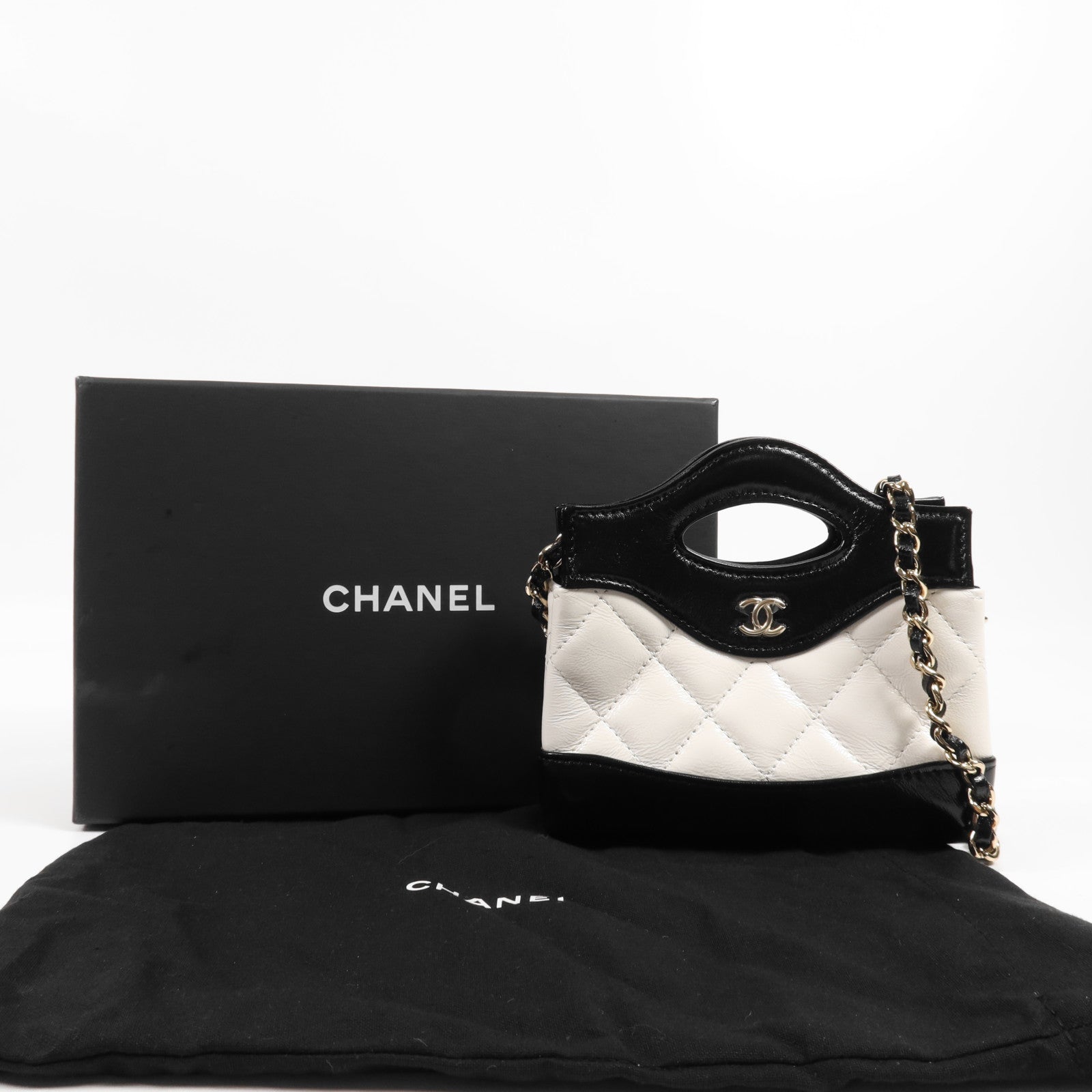 CHANEL 牛皮皮革Chanel 31 Micro金扣手挽肩背兩用袋