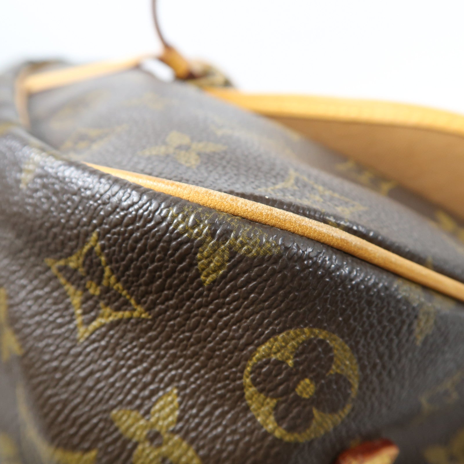 LOUIS VUITTON Monogram Saumur 35金扣肩背袋