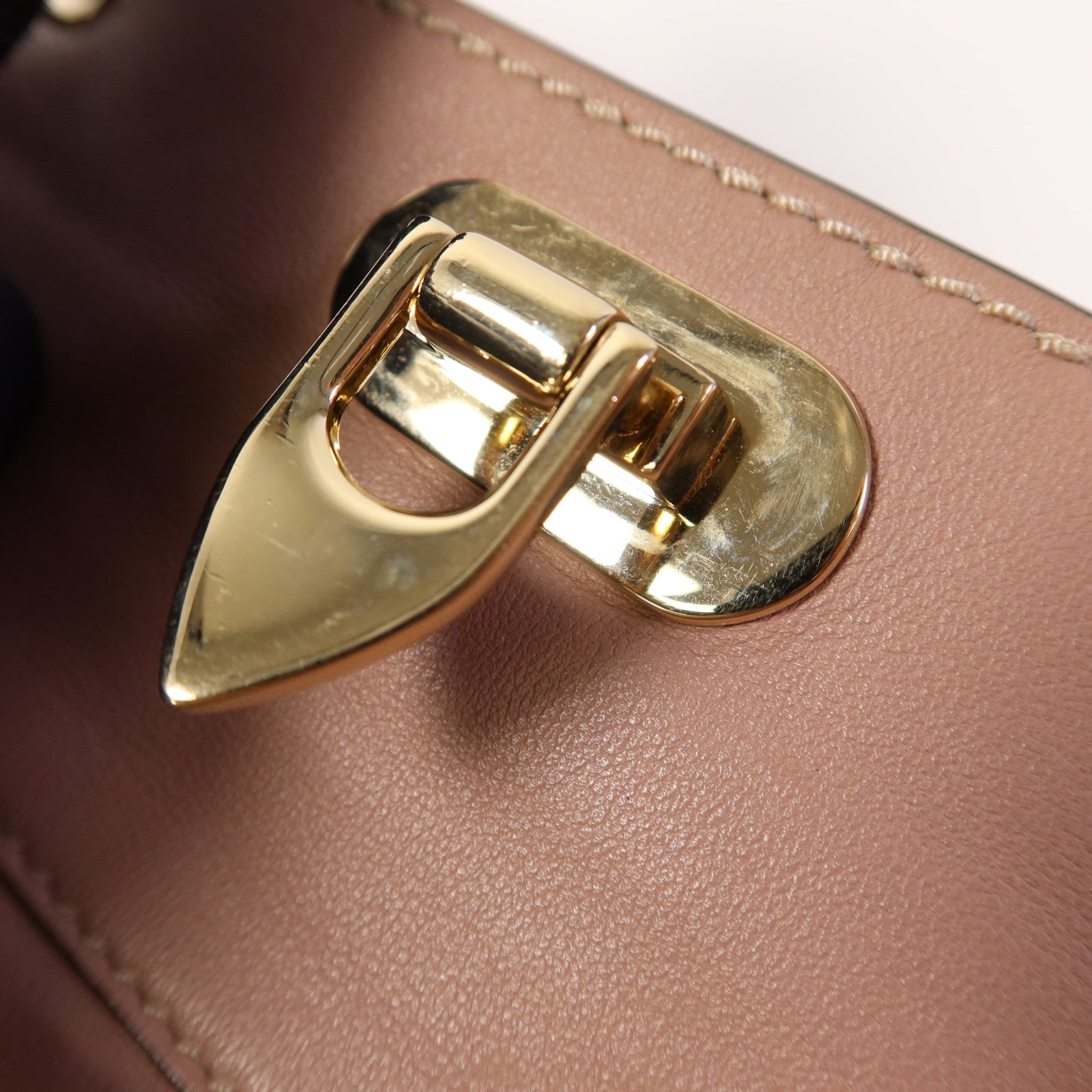 Valentino 牛皮皮革2 Way Shoulder金扣手挽肩背兩用袋