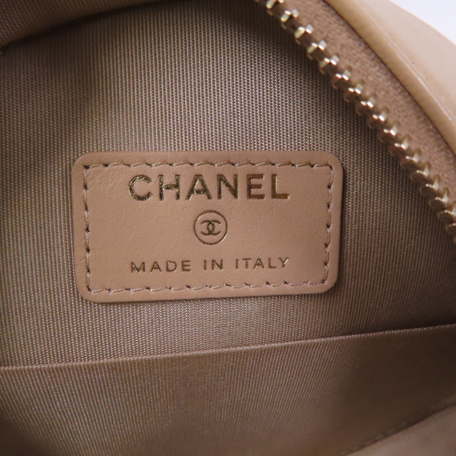 CHANEL 羊皮皮革Round Clutch 19手挽肩背兩用袋米色