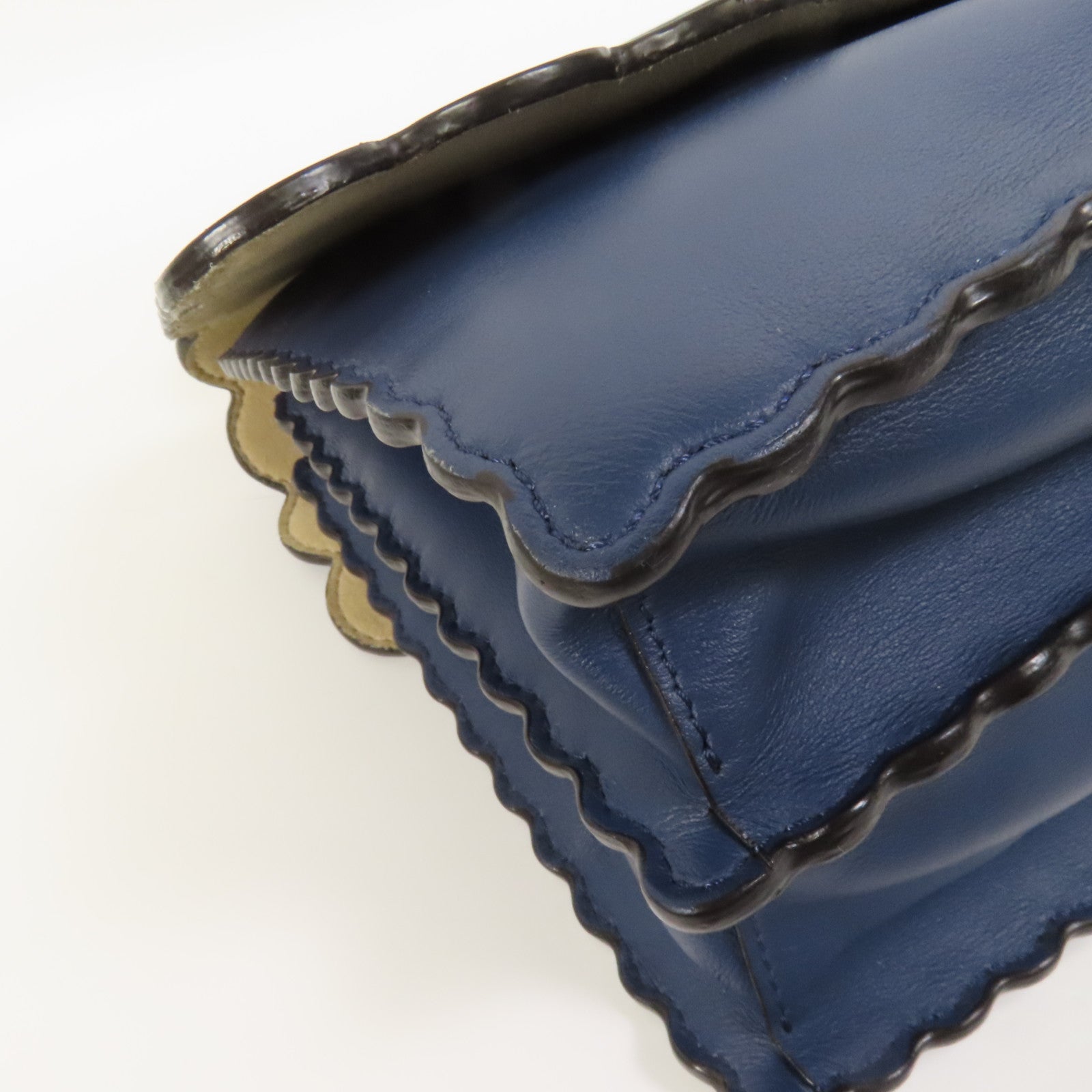 FENDI 【激減優惠】牛皮皮革Kan I銀扣手挽肩背兩用袋