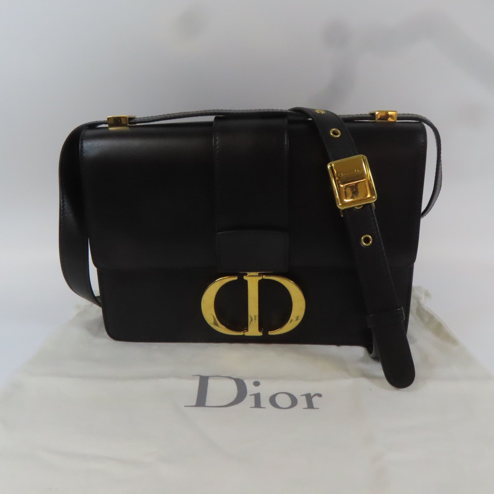 Dior 牛皮皮革Montaigne金扣肩背袋黑色
