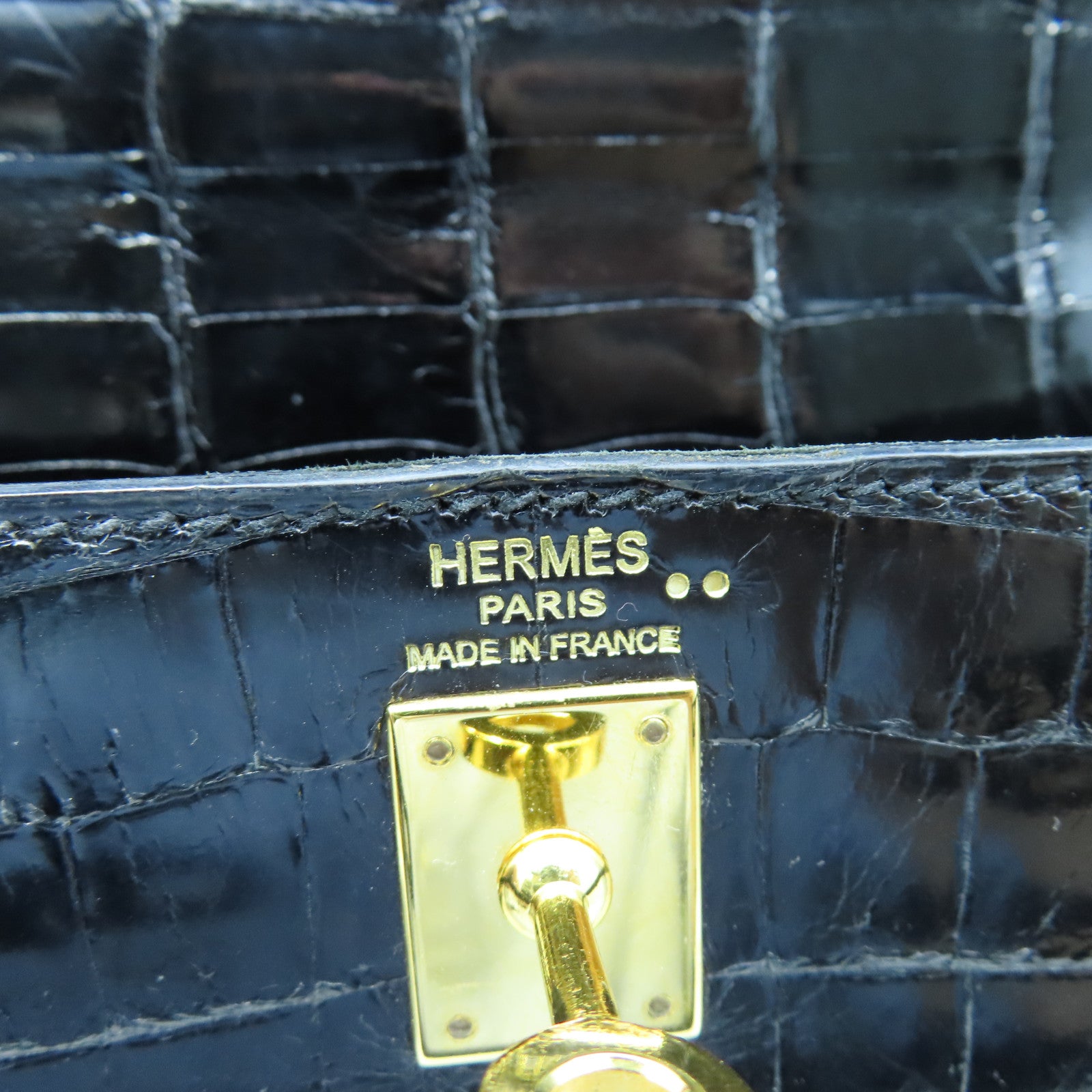 HERMES crocodile leather Kelly 25 gold buckle handle shoulder bag black