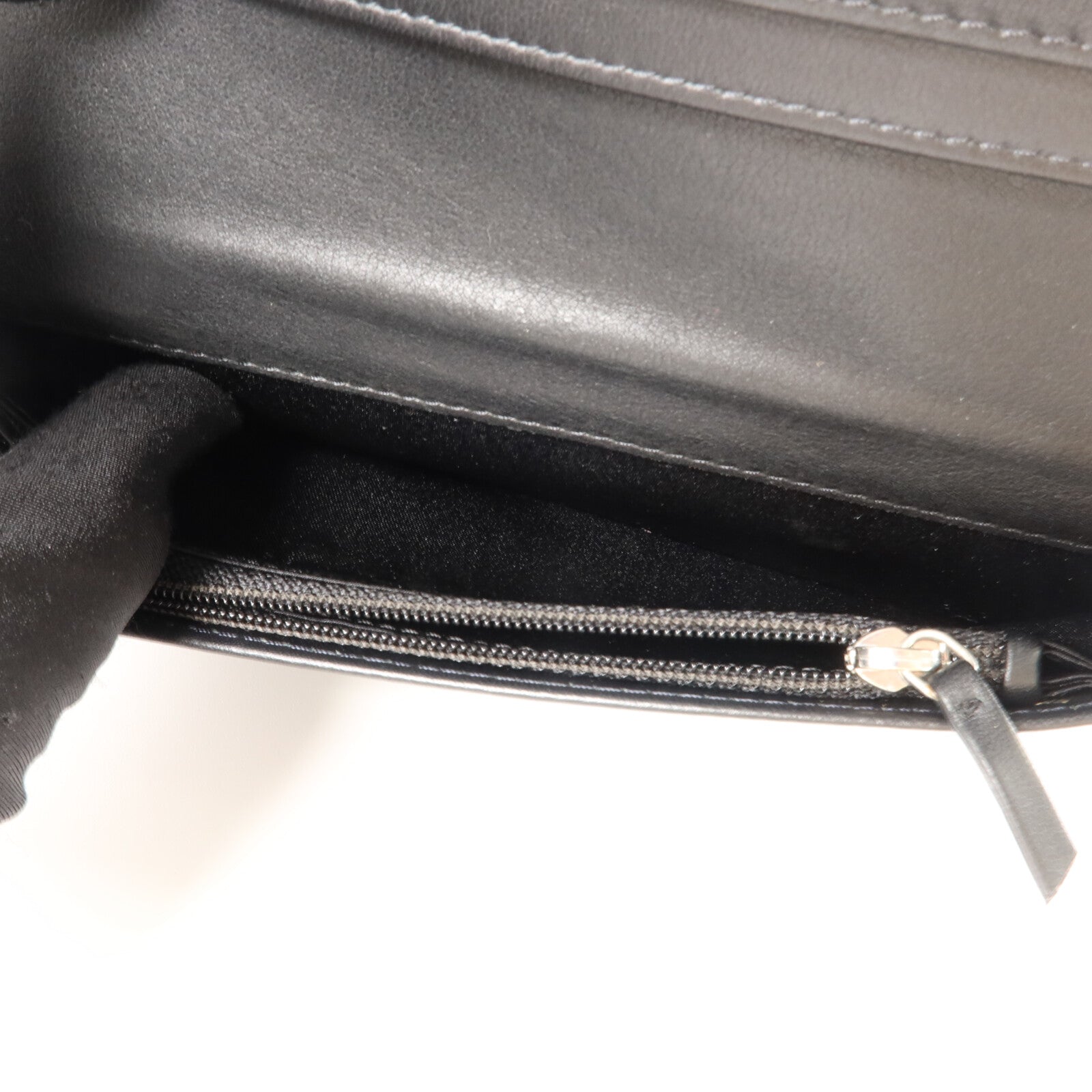 CHANEL 漆皮皮革Long Bifold Wallet長錢包