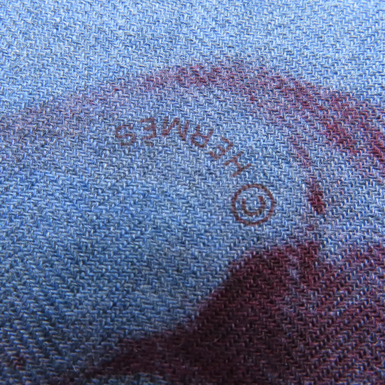 HERMES 羊絨/絲質Scarf圍巾藍色/酒紅色