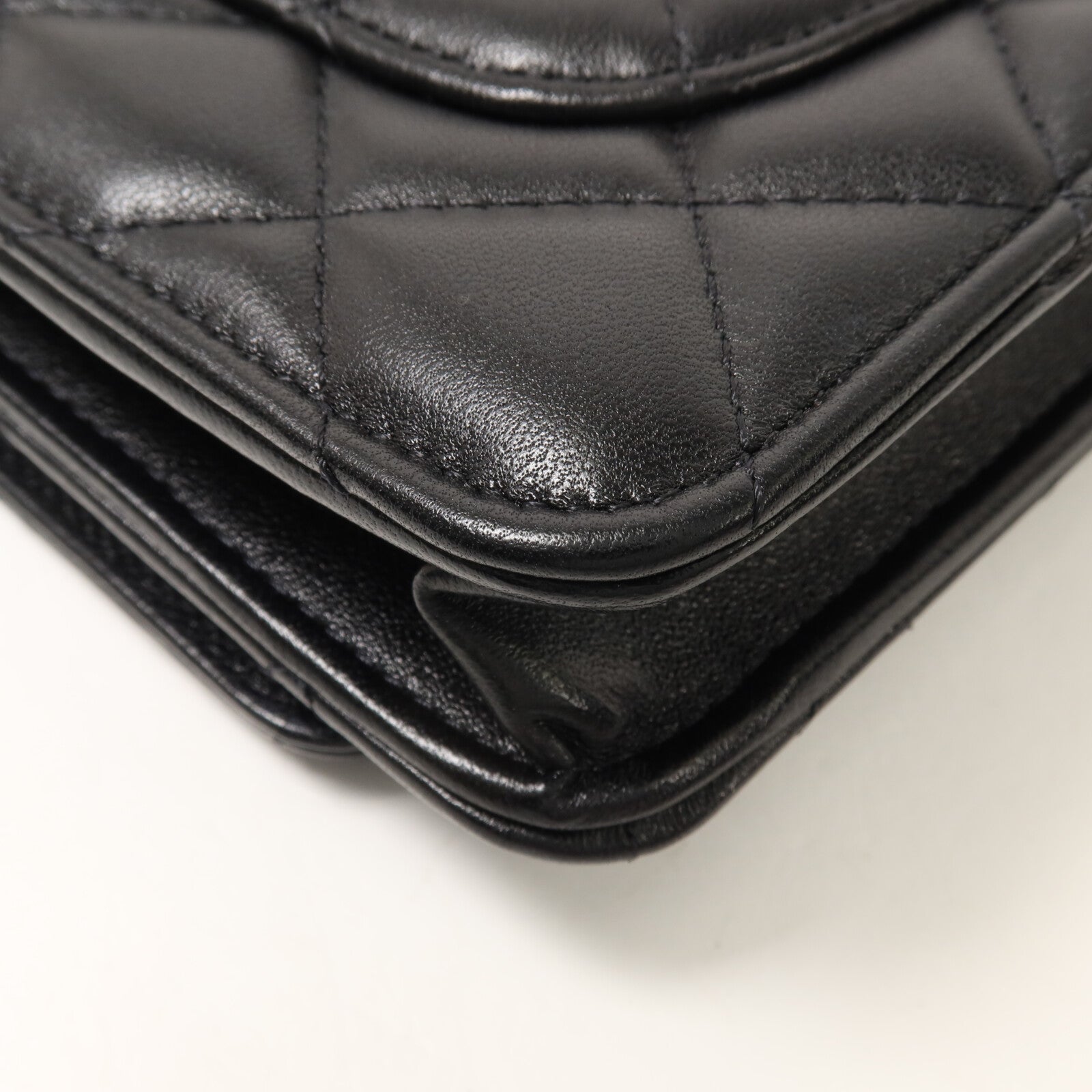 CHANEL 羊皮皮革WOC Wallet On Chain鏈帶肩背袋