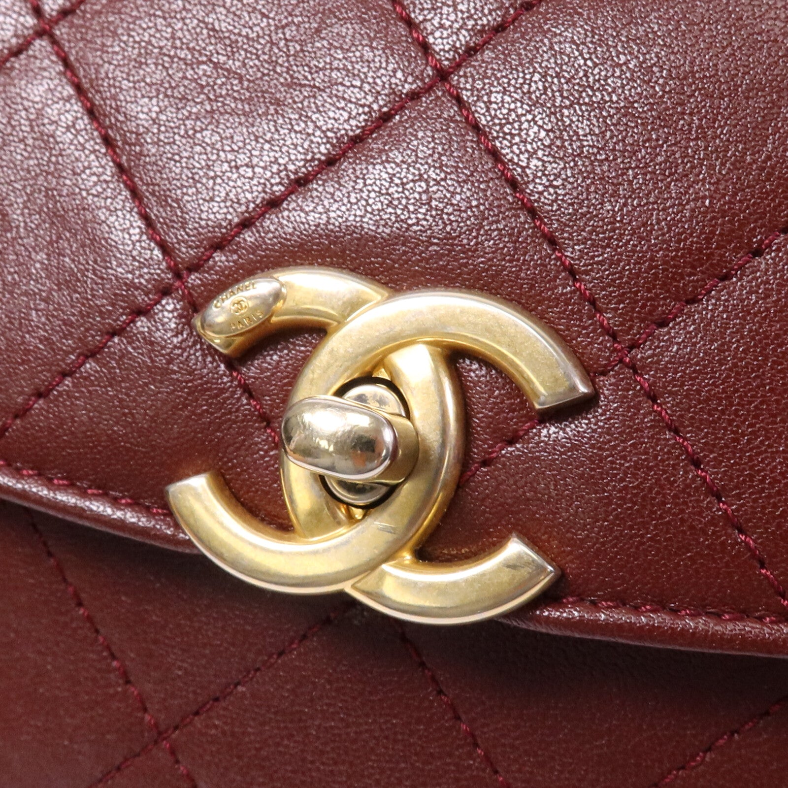 CHANEL 牛皮皮革Chain Shoulder Bag金扣鏈帶肩背袋