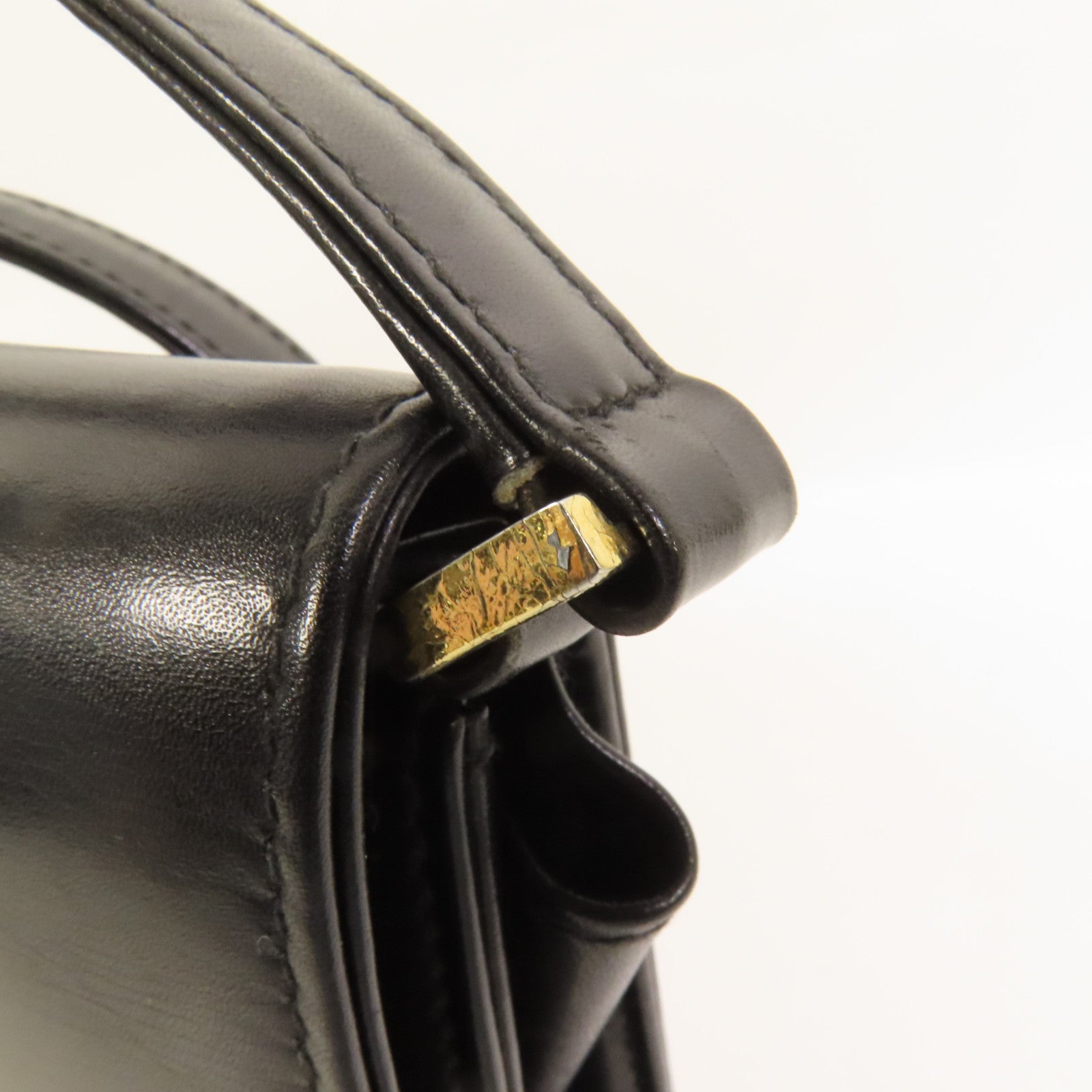 GUCCI 【激減優惠】牛皮皮革Vintage Clutch Bag金扣肩背袋