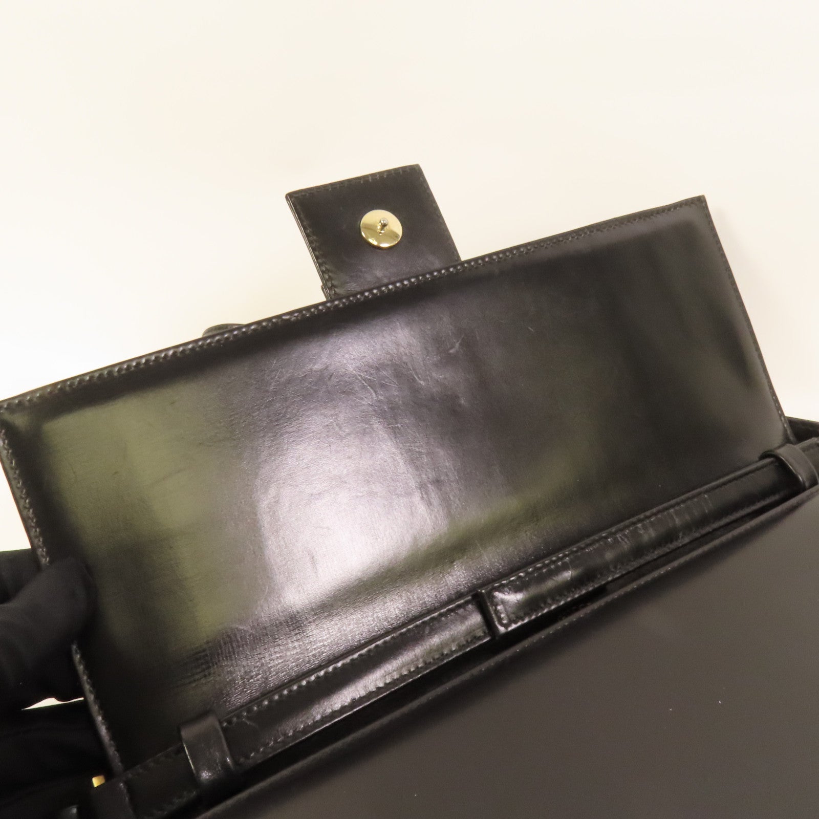 GUCCI 【激減優惠】牛皮皮革Vintage Clutch Bag金扣肩背袋