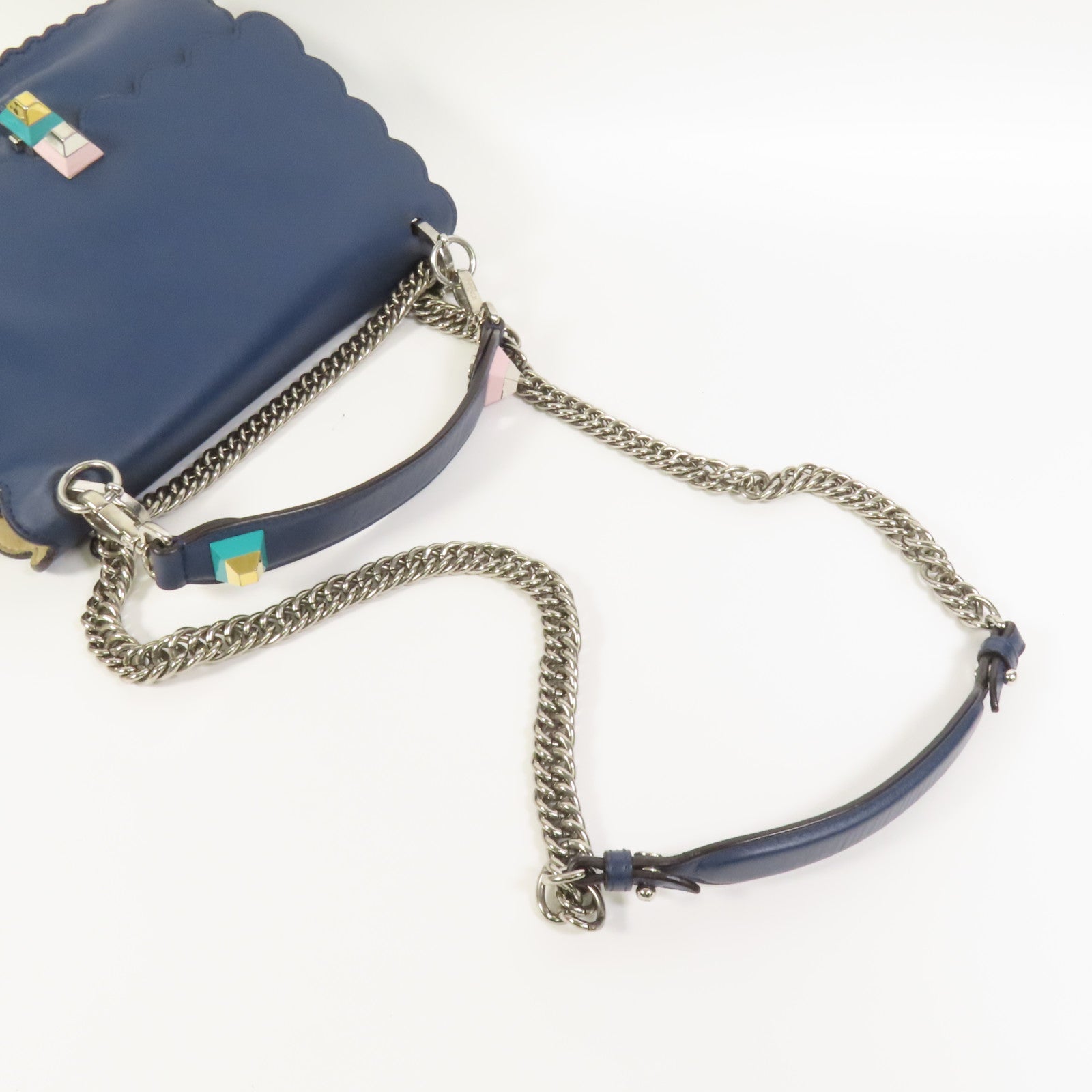 FENDI 牛皮皮革Kan I銀扣手挽肩背兩用袋