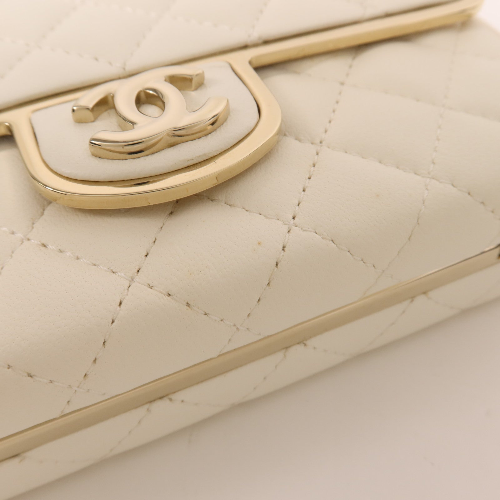 CHANEL 羊皮皮革Evening Bag金扣鏈帶肩背袋