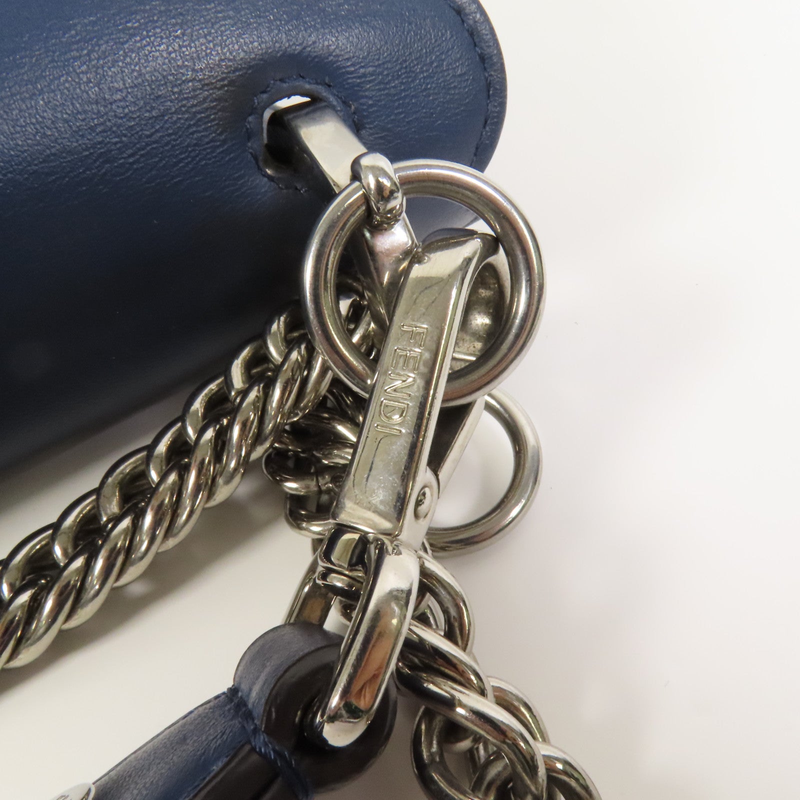 FENDI 牛皮皮革Kan I銀扣手挽肩背兩用袋