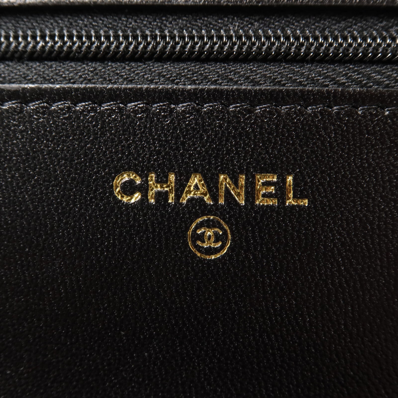CHANEL 羊皮皮革WOC Wallet On Chain鏈帶肩背袋
