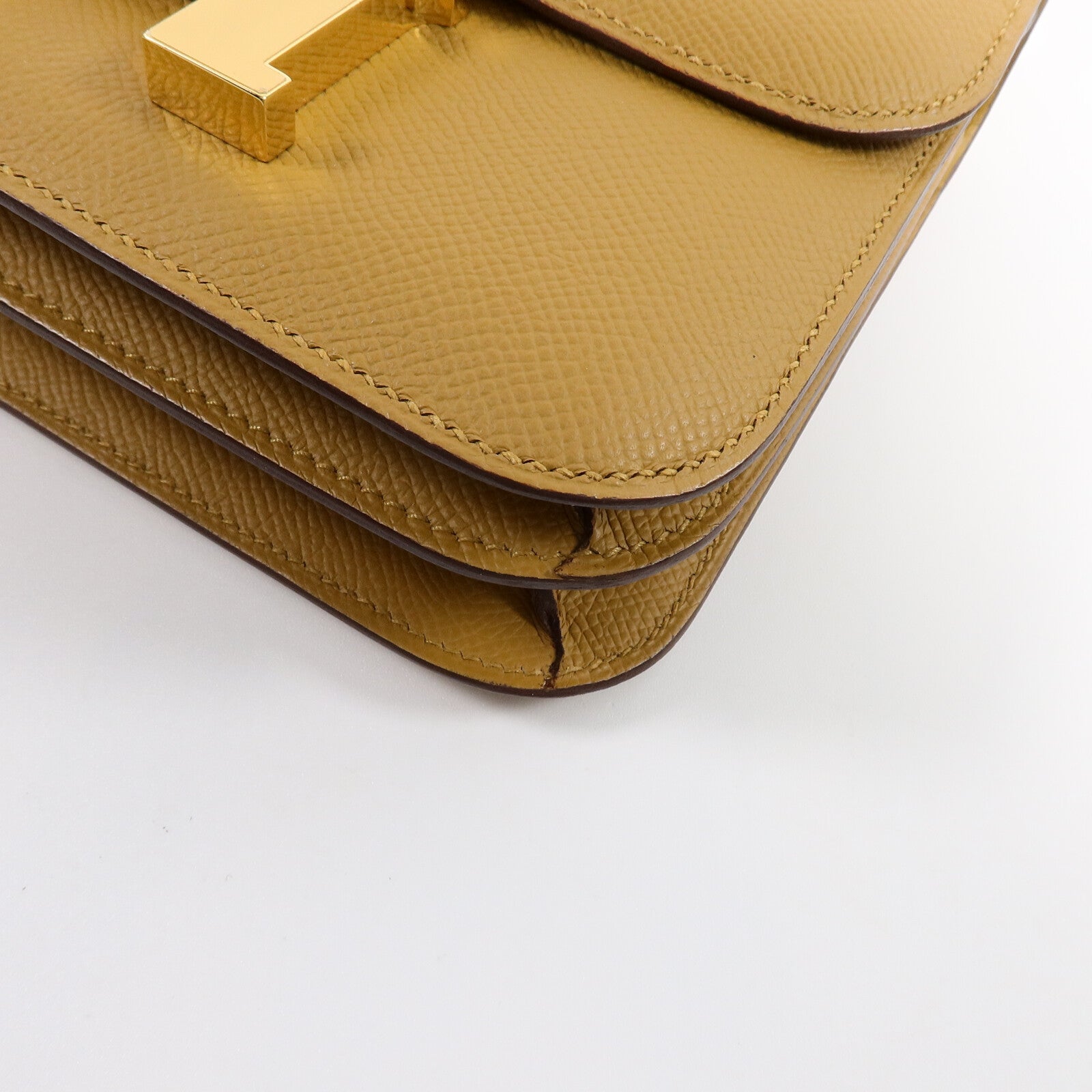 HERMES Epsom皮革Constance Mini肩背袋Sesame