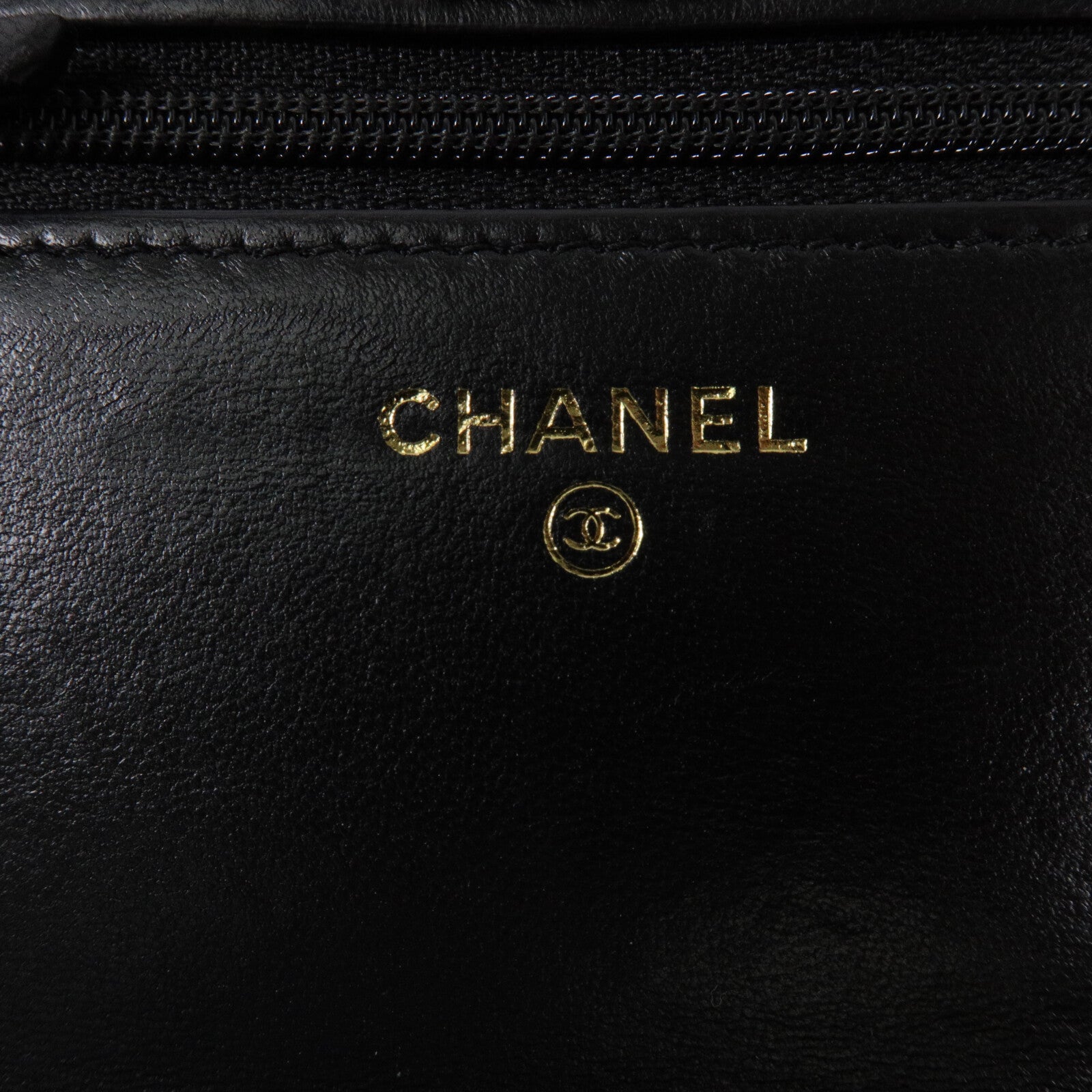 CHANEL 羊皮皮革WOC Wallet On Chain鏈帶肩背袋
