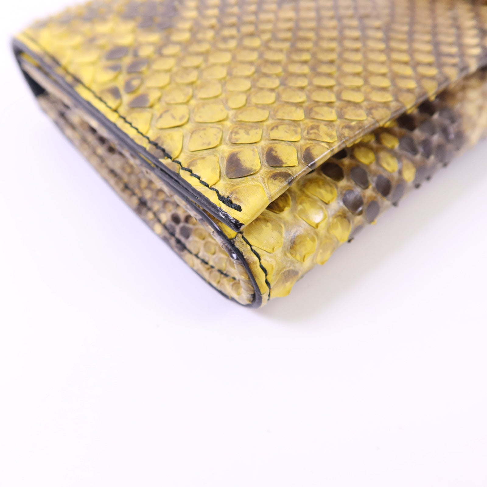 GUCCI 【激減優惠】蛇皮皮革Clutch金扣手拿包