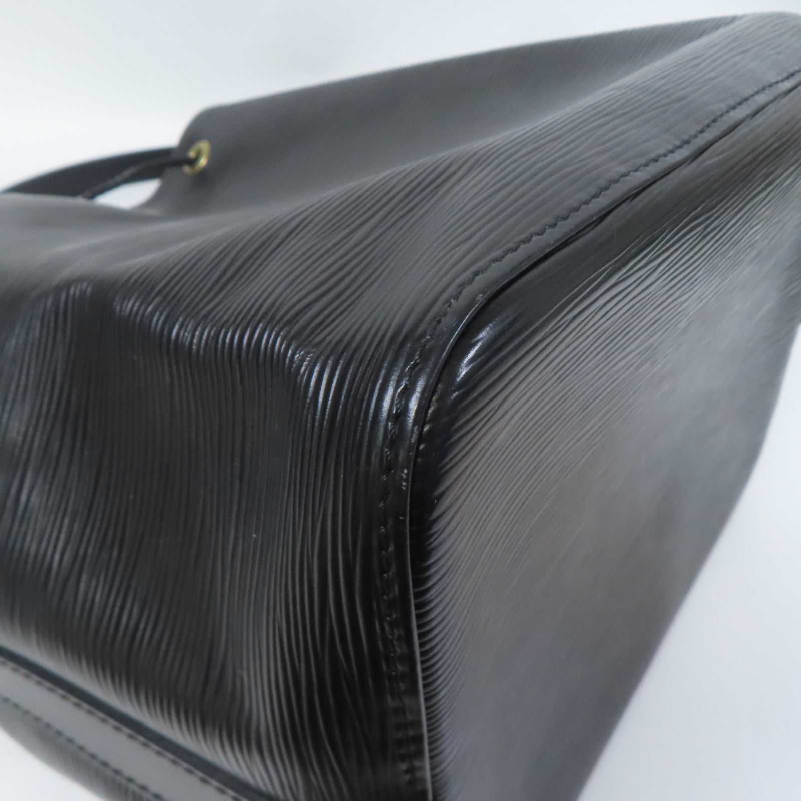 LOUIS VUITTON Epi Noe金扣肩背袋黑色