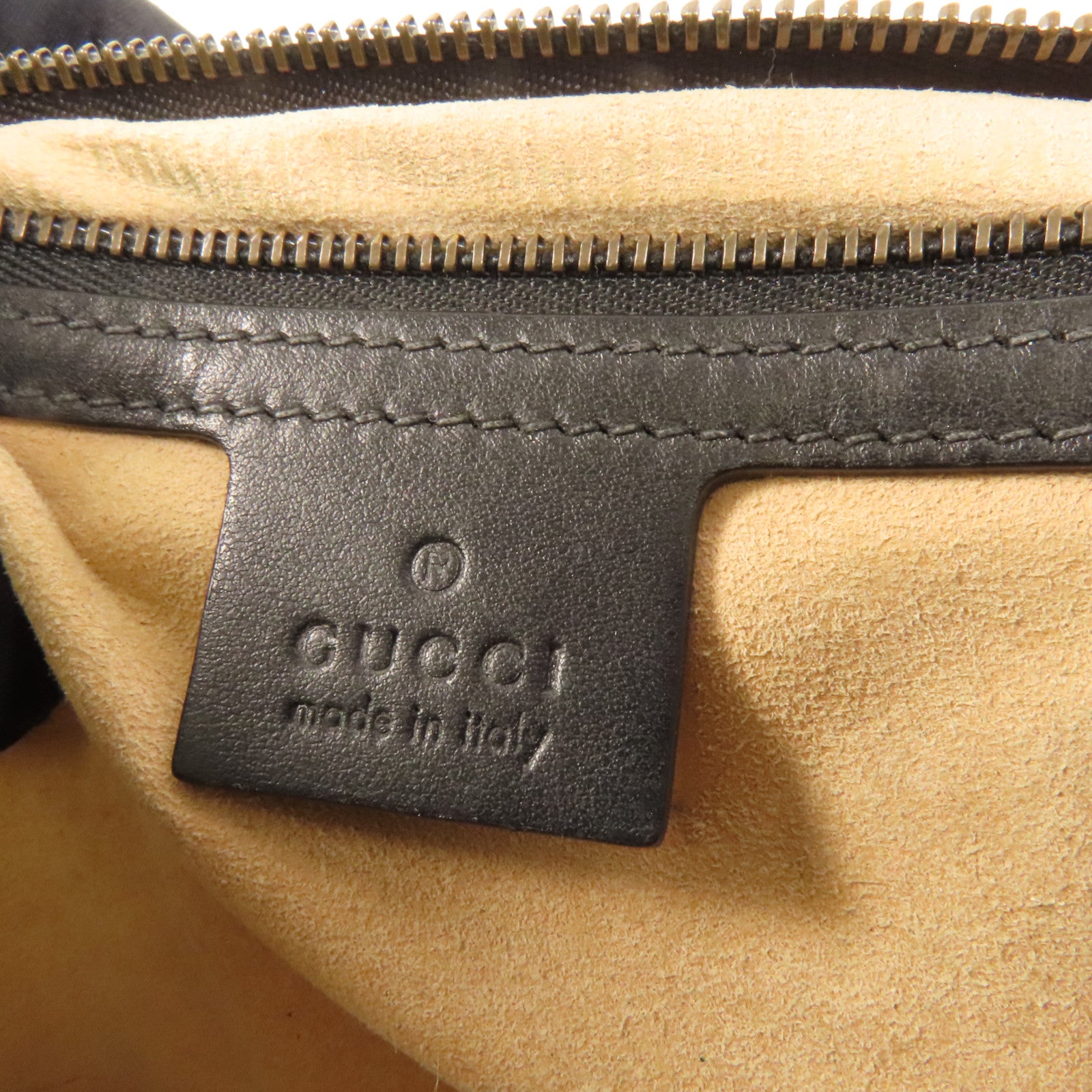 GUCCI 牛皮皮革GG Marmont金扣肩背袋