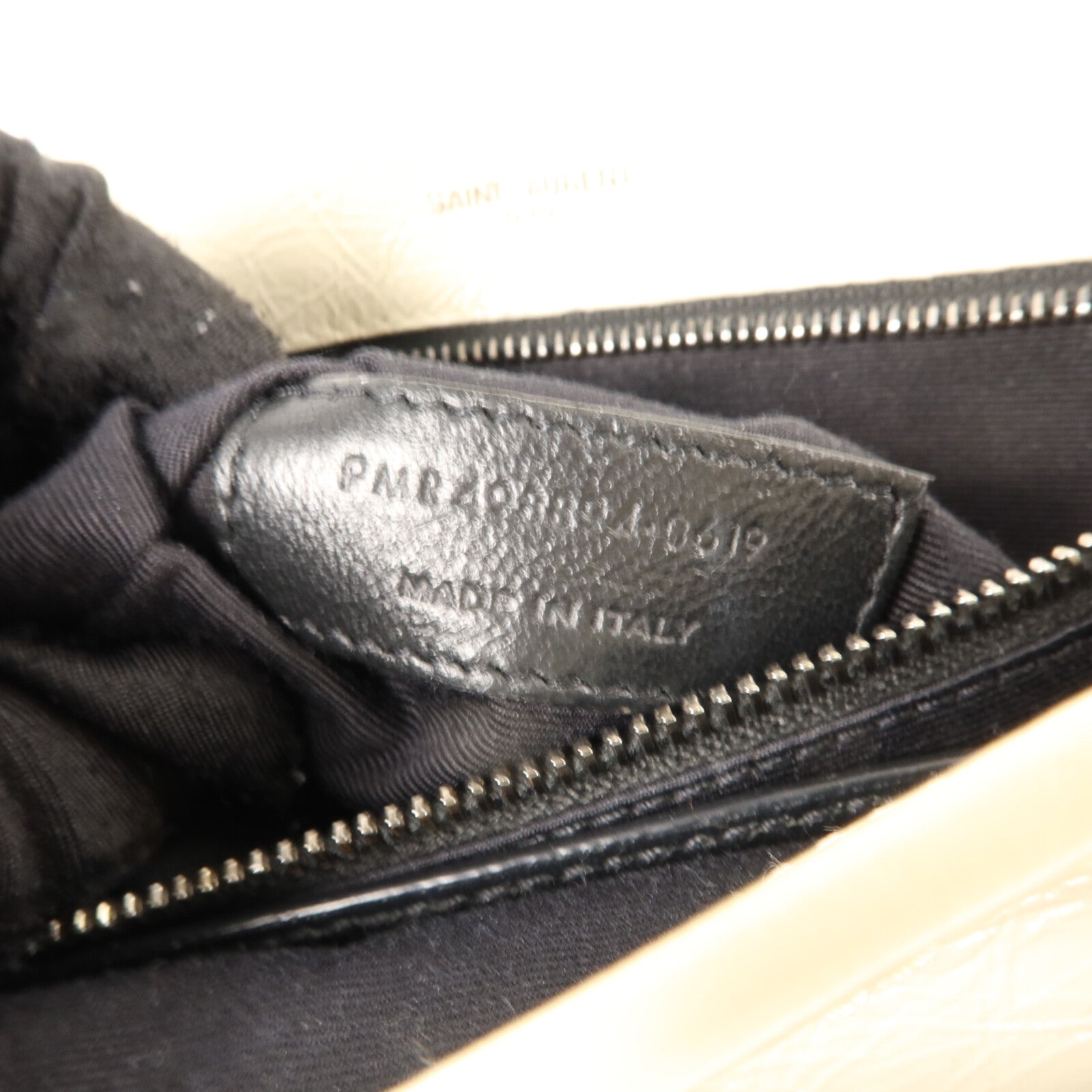 SAINT LAURENT 牛皮皮革Niki Medium鏈帶肩背袋