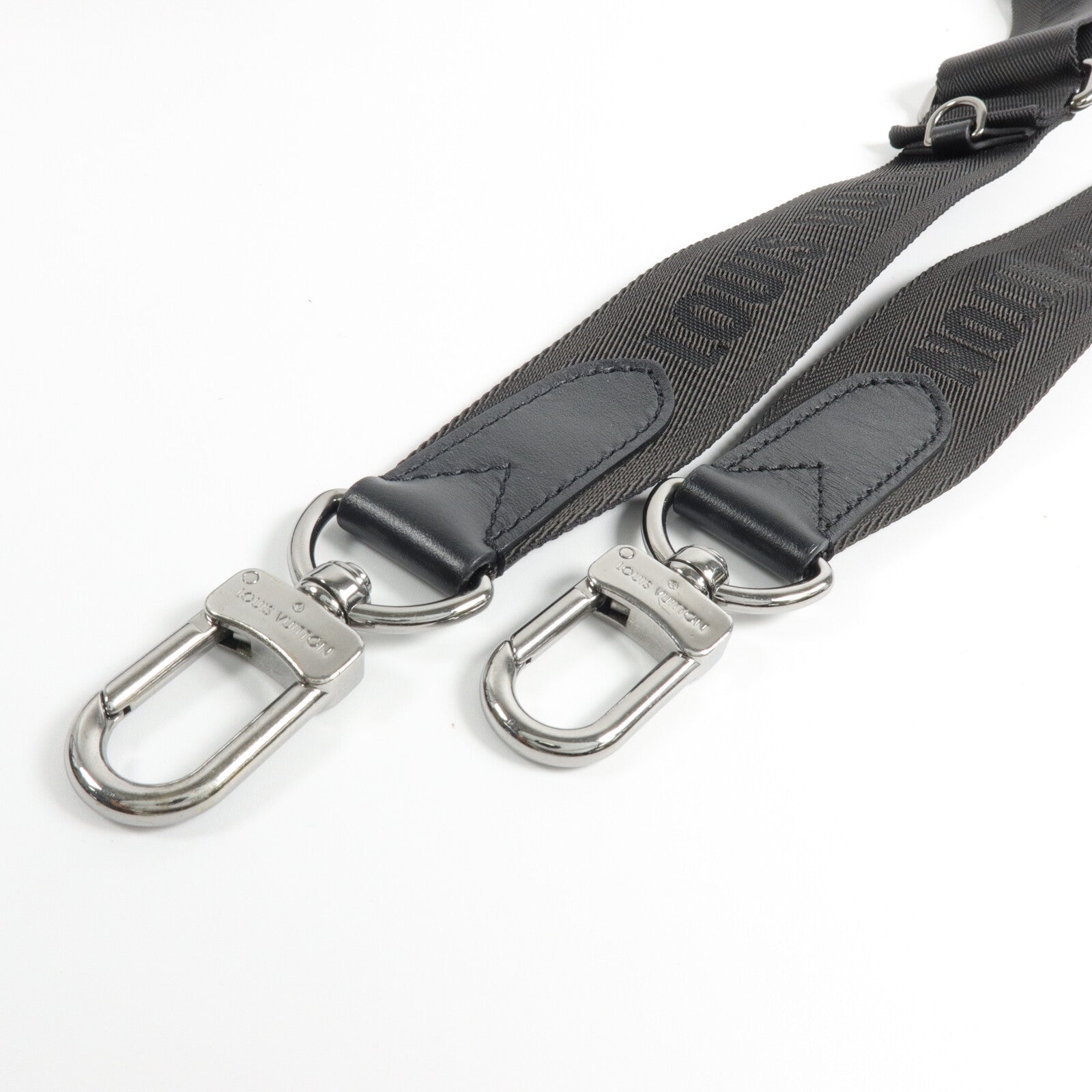 LOUIS VUITTON Monogram Eclipse/Eclipse Reverse Trio Messenger肩背袋