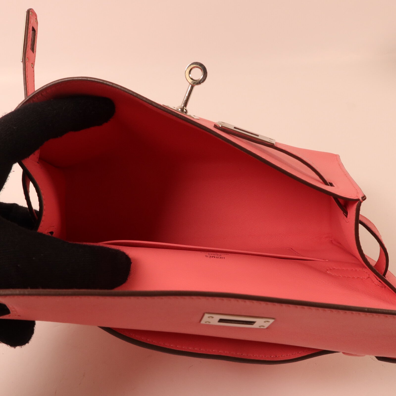 HERMES Swift皮革Kelly Pochette手挽袋Rose d'Ete