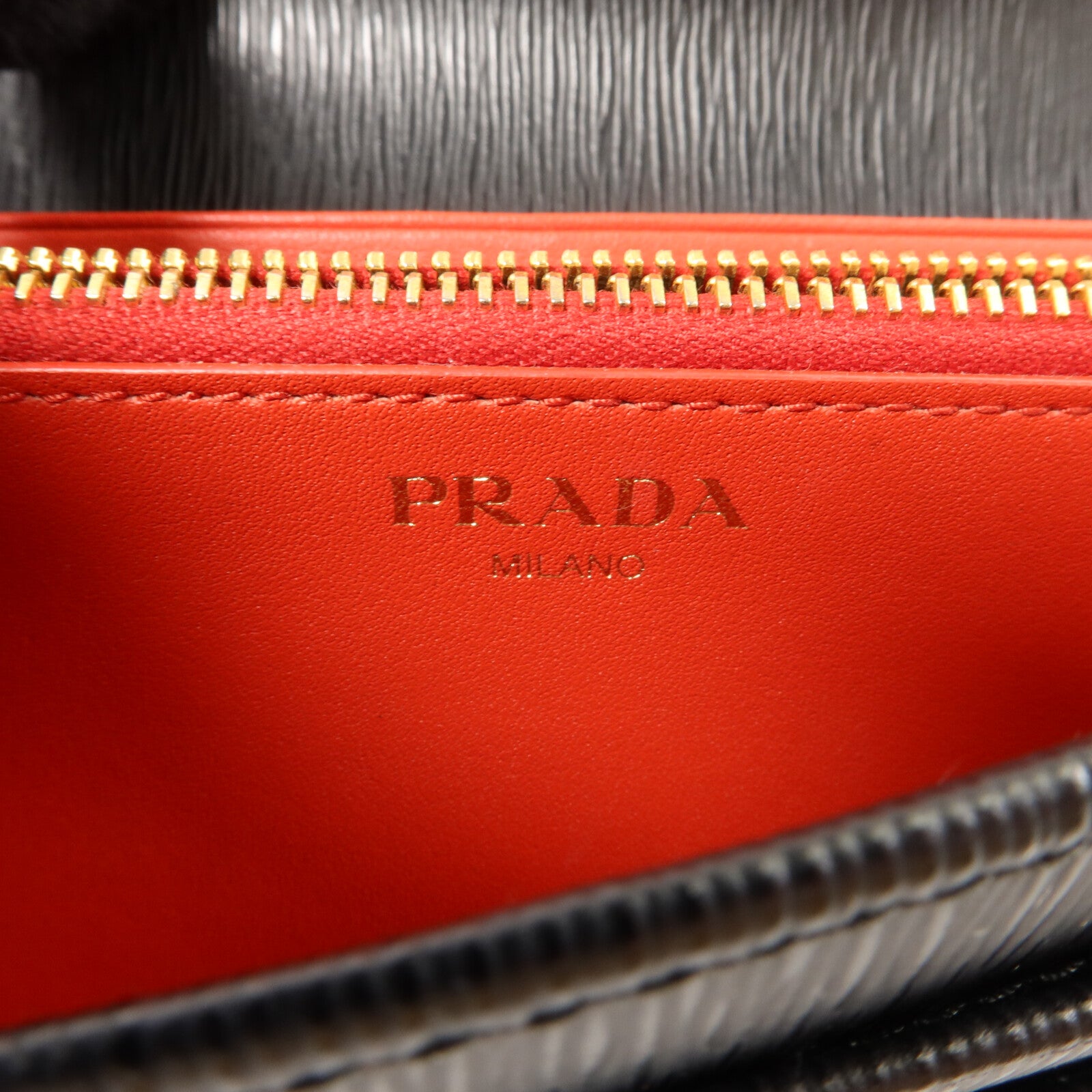 PRADA Saffiano皮革Long Wallet長錢包