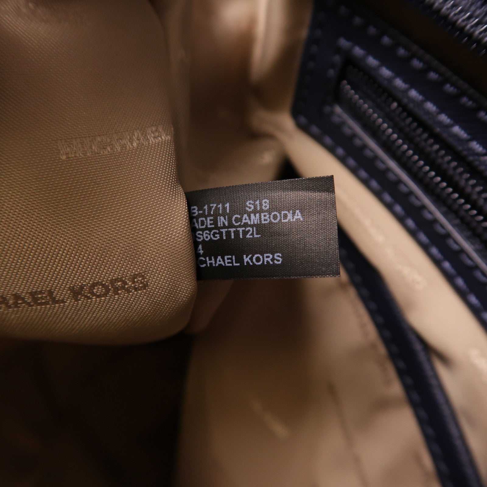 Michael Kors 皮革Tote Bag金扣肩背袋