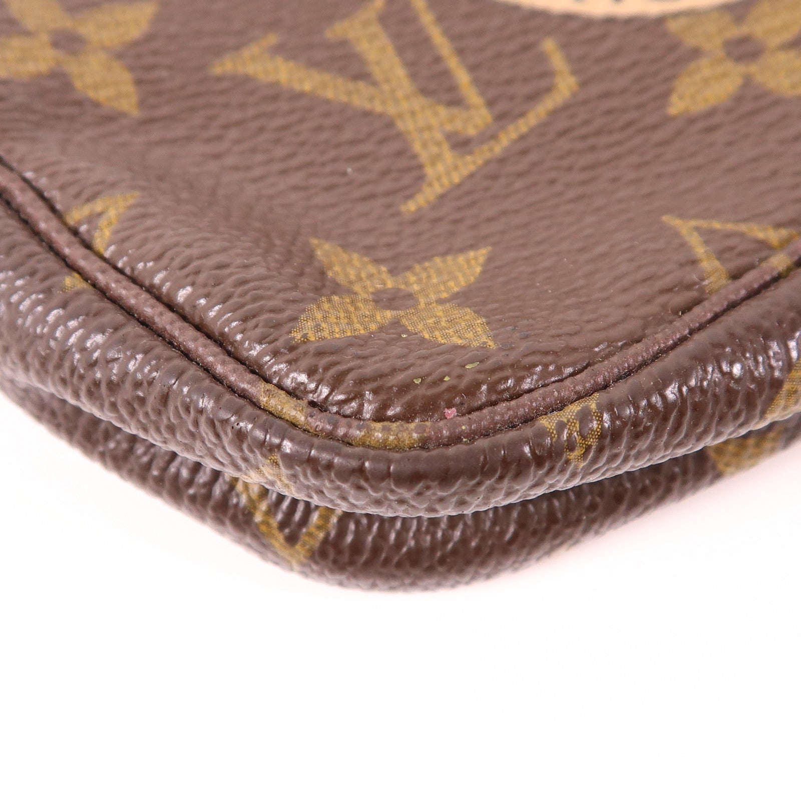 LOUIS VUITTON 【萬聖節商品】Monogram Mini Pochette Accessoires金扣手挽袋