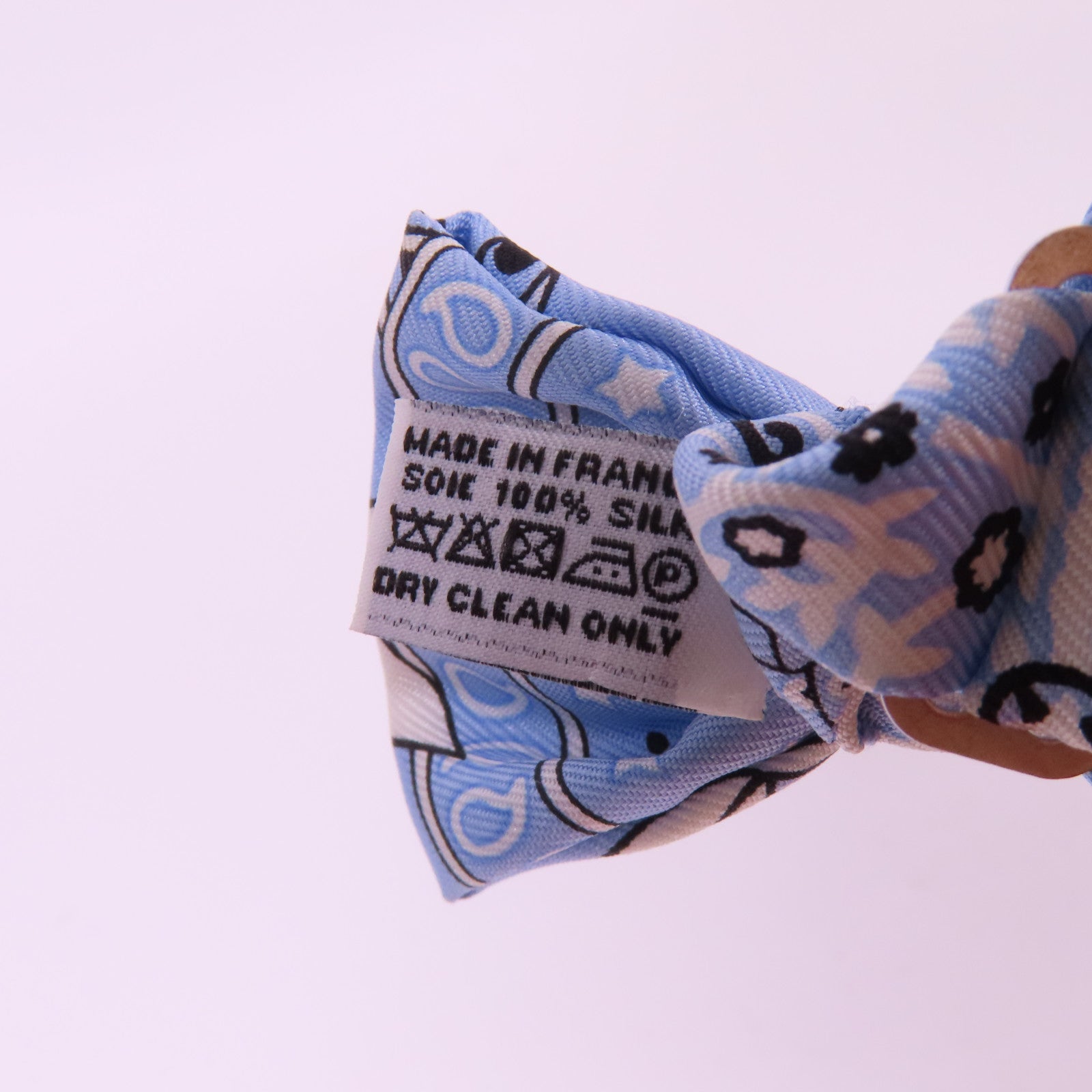 HERMES 絲質Bowtie領結