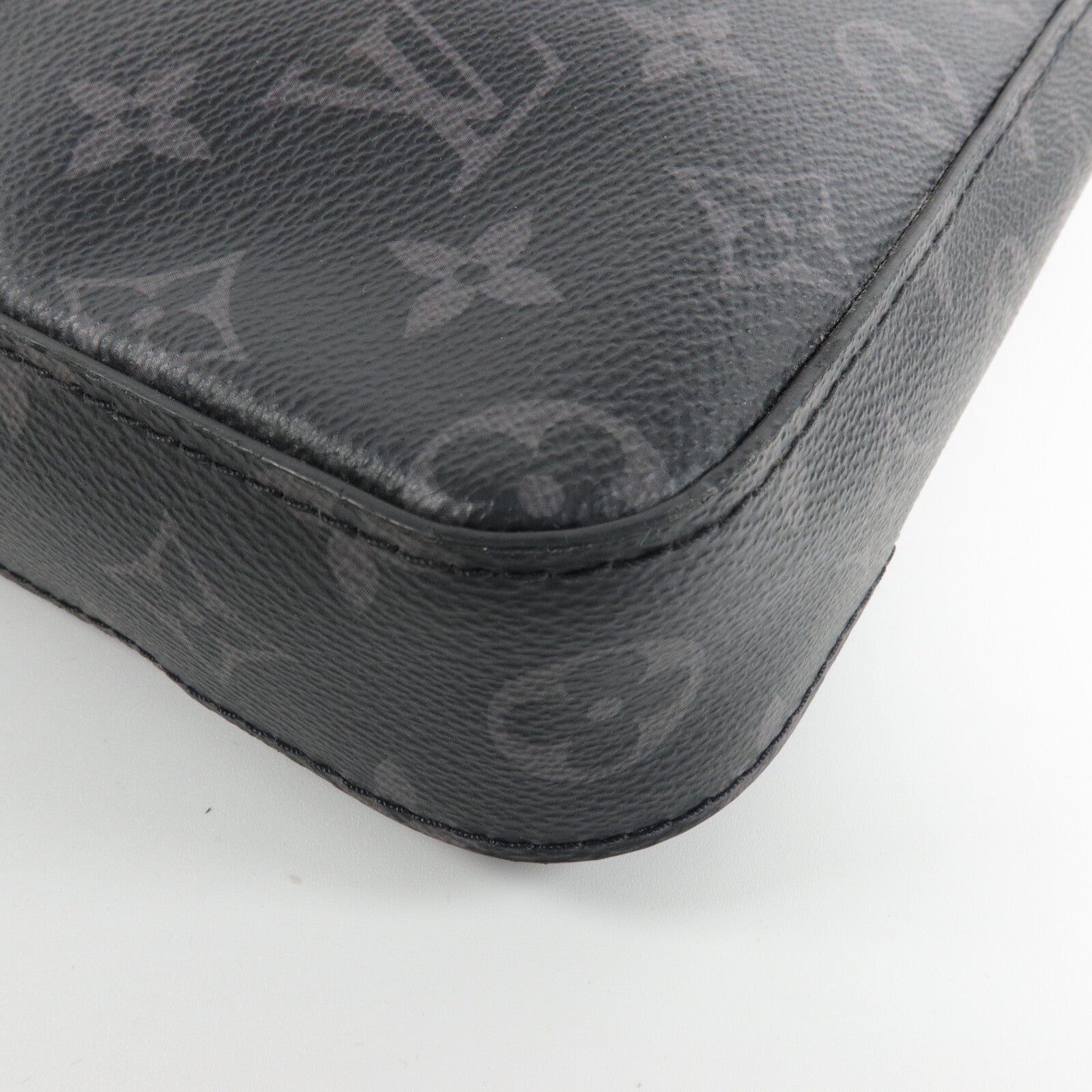 LOUIS VUITTON Monogram Eclipse/Eclipse Reverse Trio Messenger肩背袋