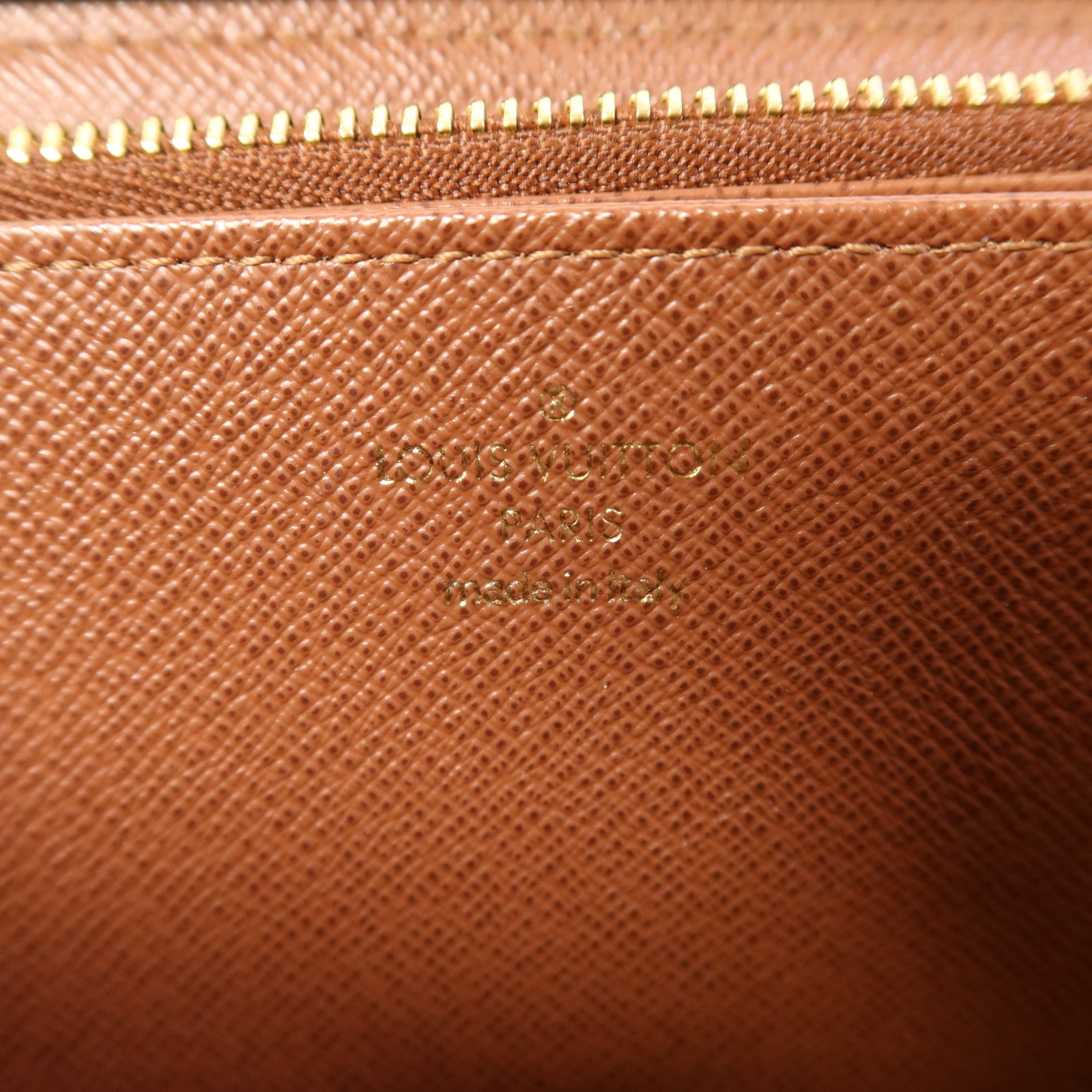 LOUIS VUITTON Monogram Zipper Long Wallet金扣長錢包