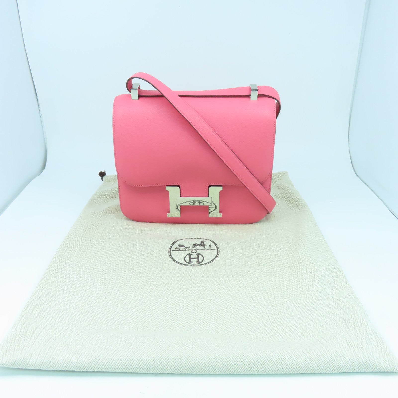 HERMES 【激減優惠精選】Evercolor皮革Constance 24銀扣肩背袋Rose Azalee粉紅色