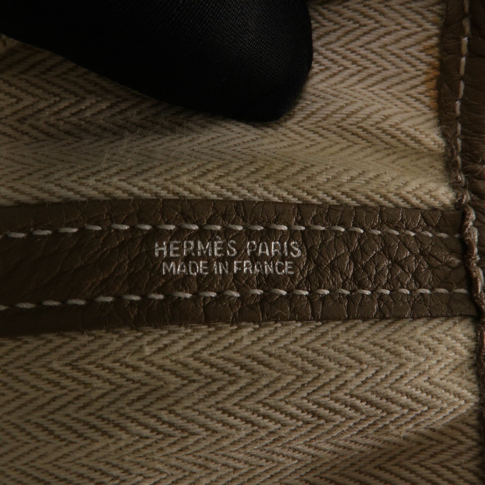 HERMES Clemence皮革GardenParty PM手挽袋