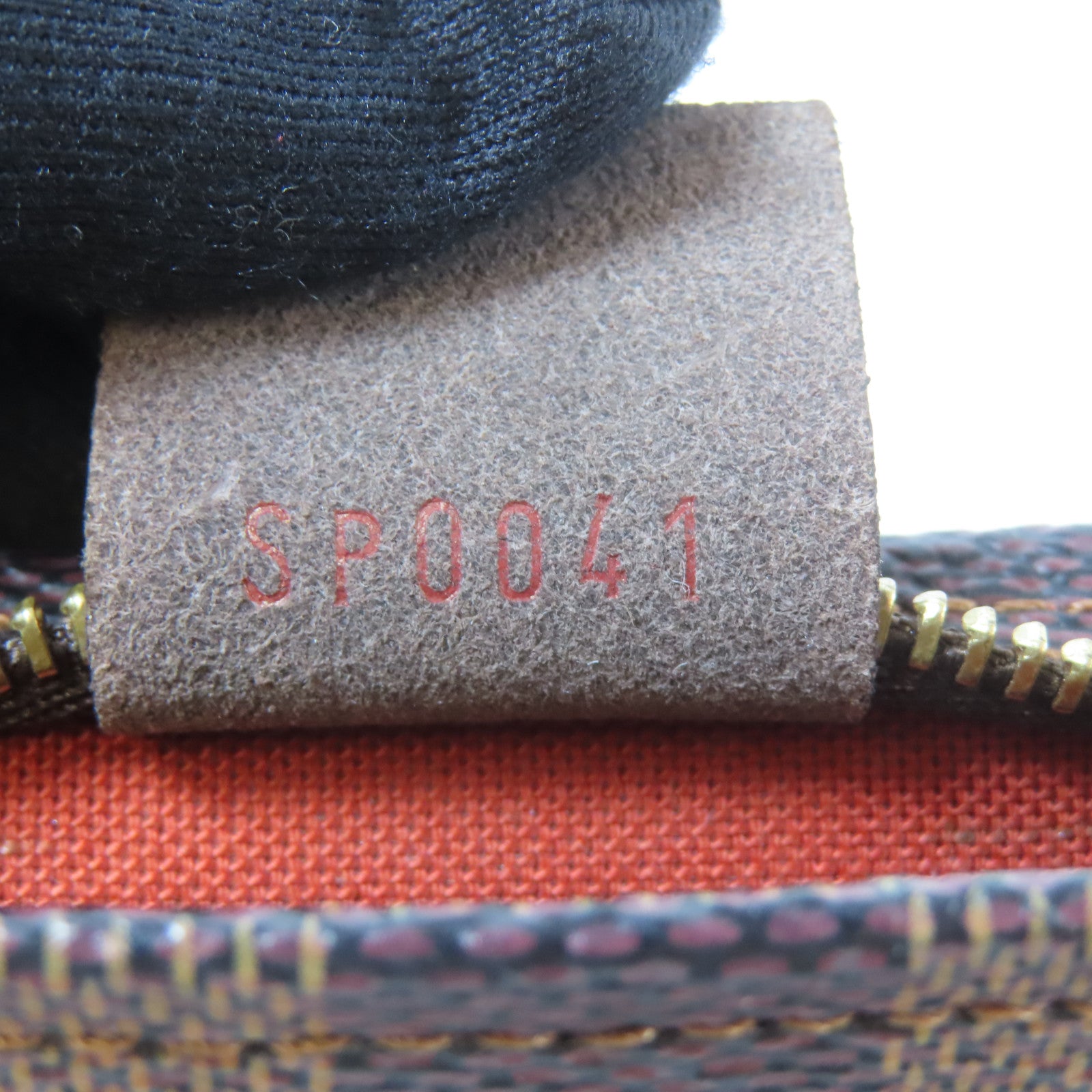 LOUIS VUITTON Damier Truth Makeup Bag金扣手挽袋啡色