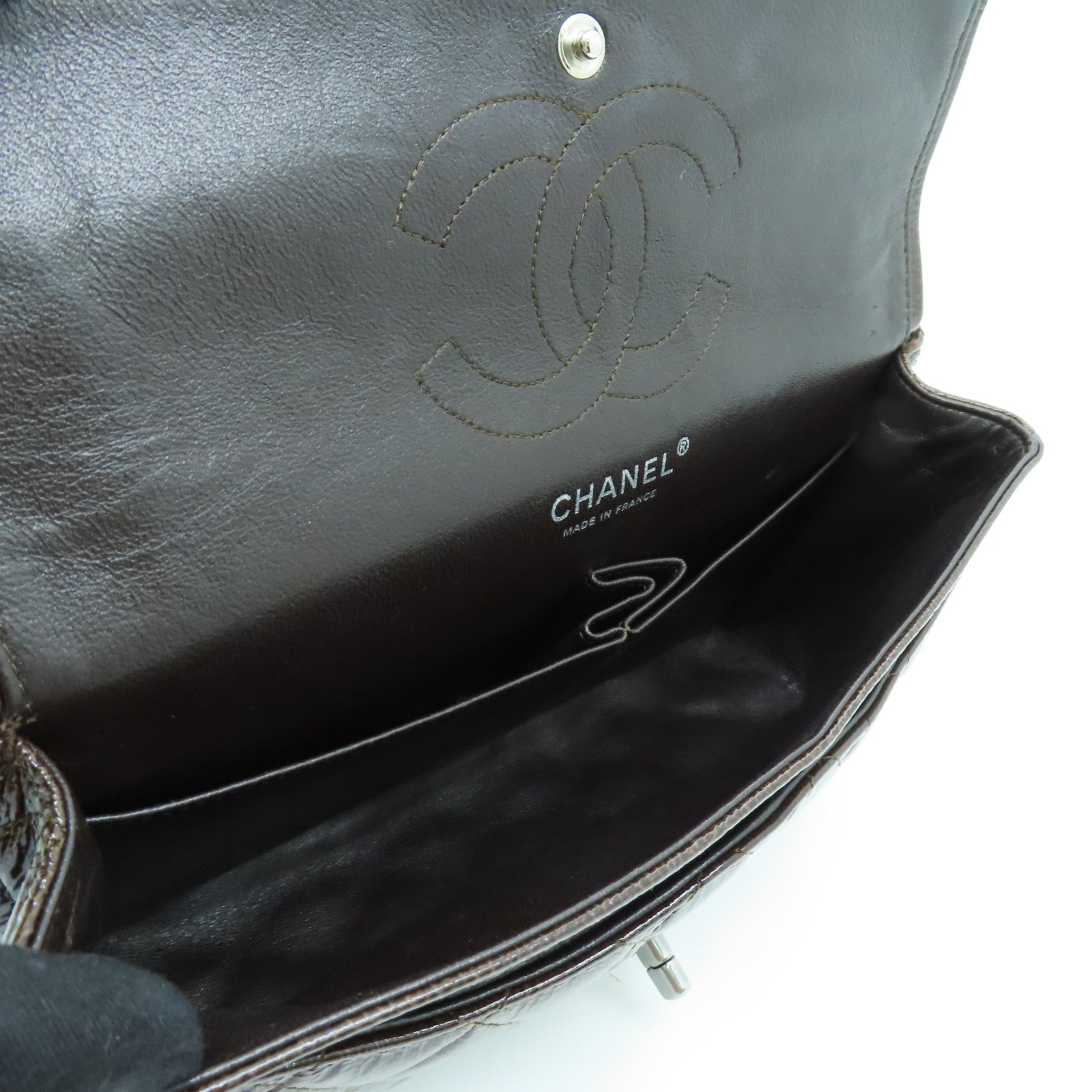 CHANEL rhombic patent leather Classic Bag silver buckle chain shoulder bag brown
