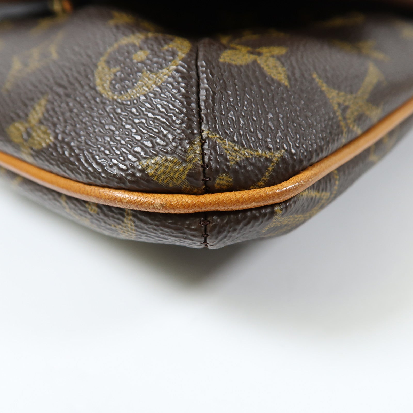 LOUIS VUITTON Monogram Musette Salsa Short金扣肩背袋