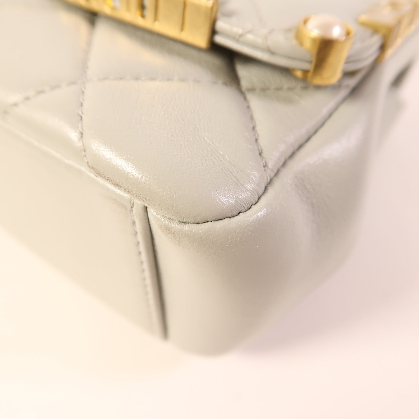 CHANEL 羊皮皮革Chain Shoulder金扣鏈帶肩背袋