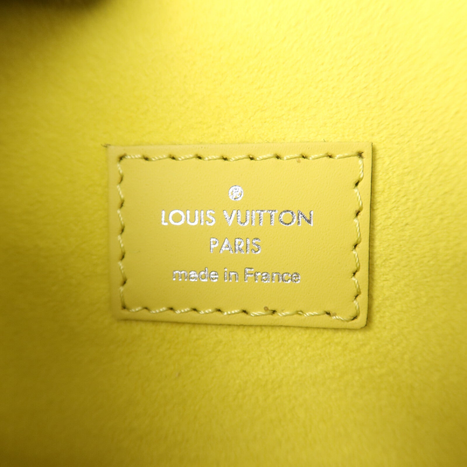 LOUIS VUITTON Epi Christopher MM銀扣背包