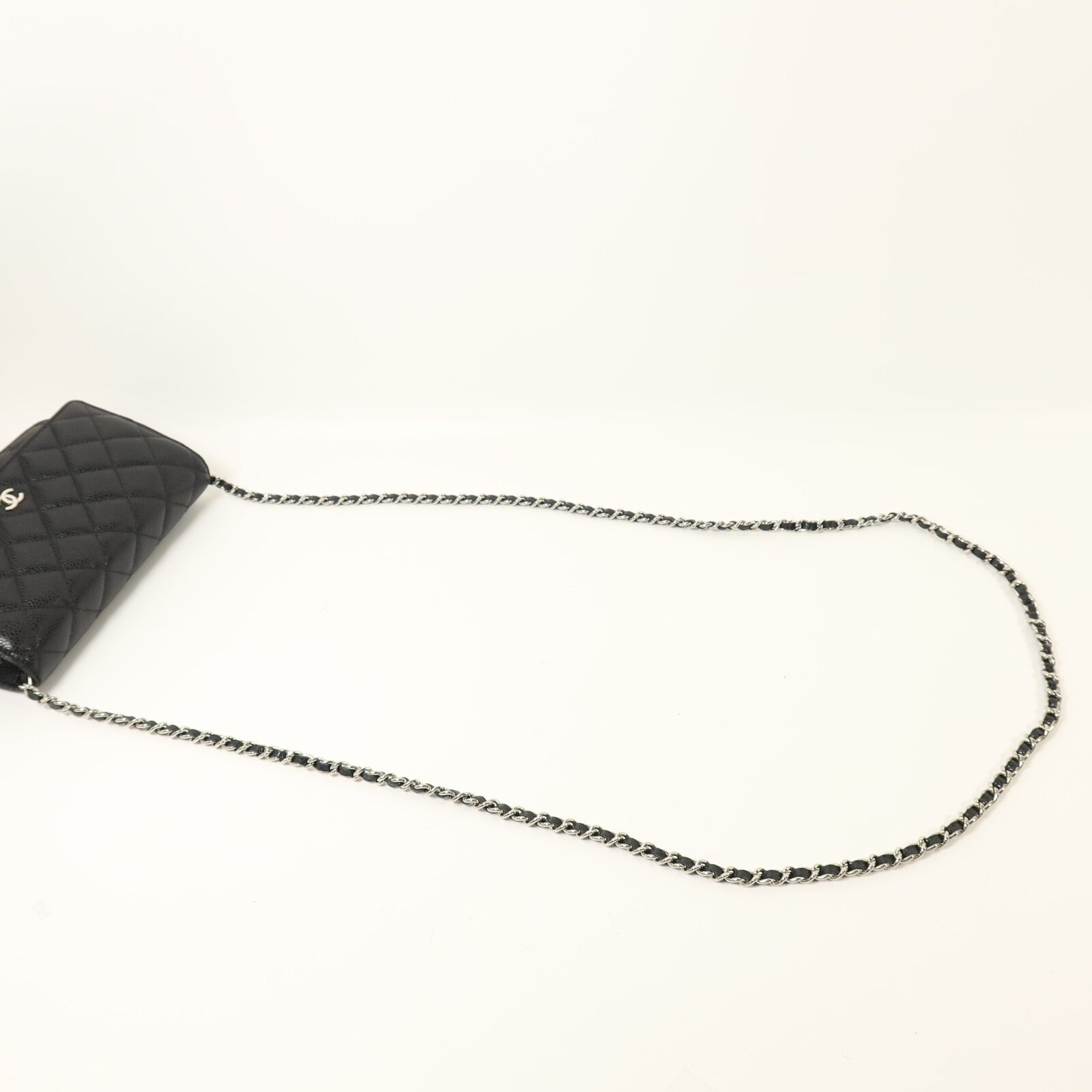 CHANEL 牛皮皮革WOC Wallet On Chain鏈帶肩背袋