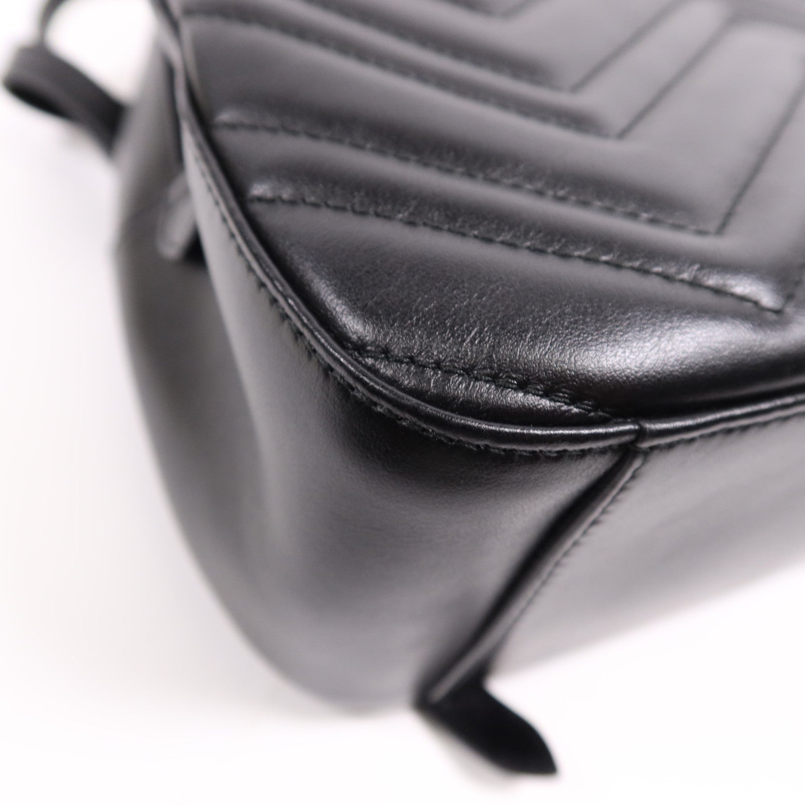 GUCCI 牛皮皮革GG Marmont Backpack金扣背包