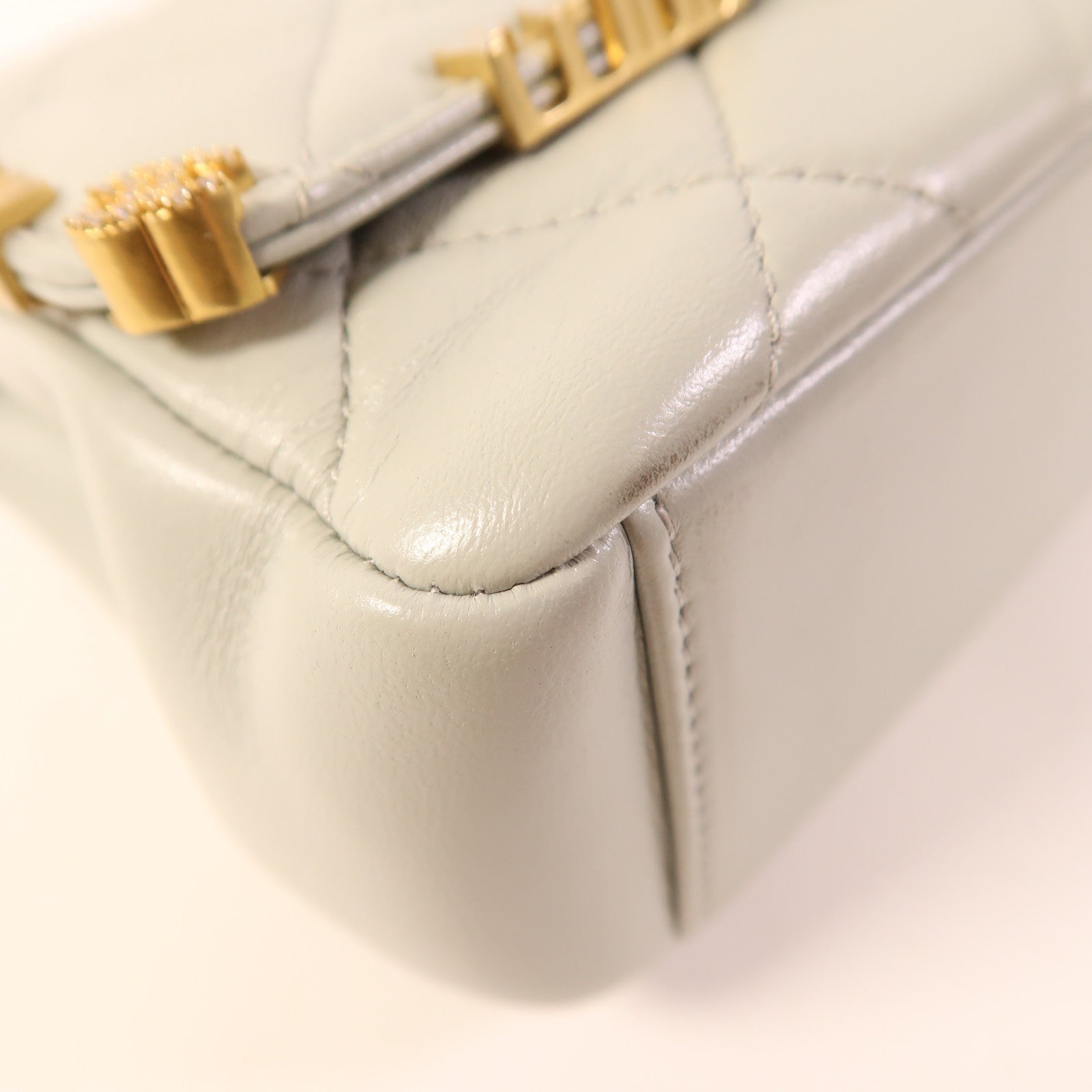 CHANEL 羊皮皮革Chain Shoulder金扣鏈帶肩背袋