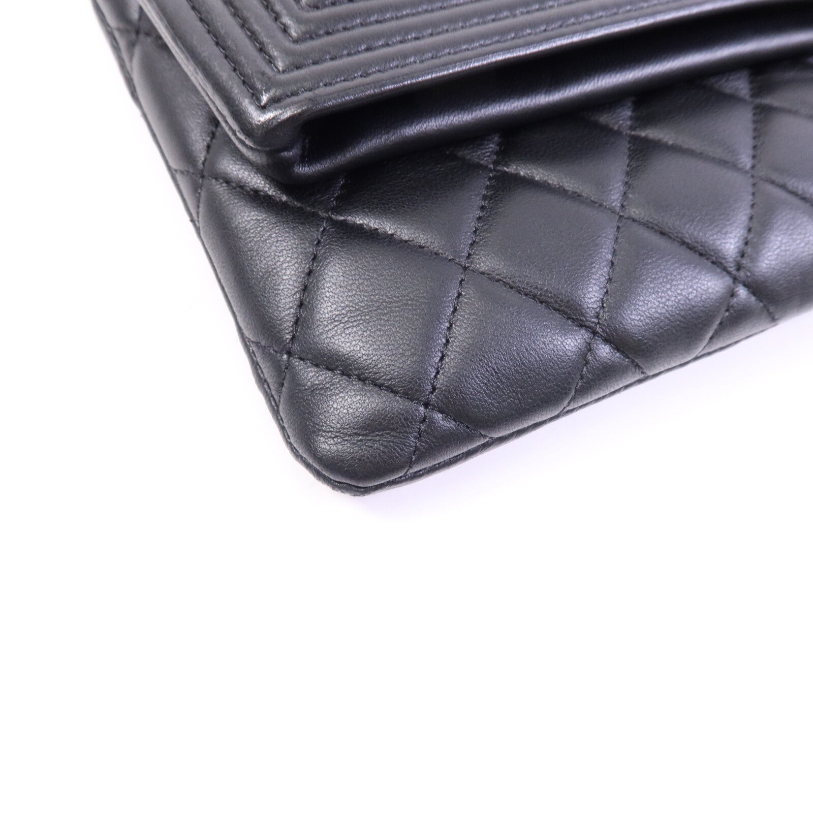CHANEL 羊皮皮革Boy Chanel Clutch金扣手拿包