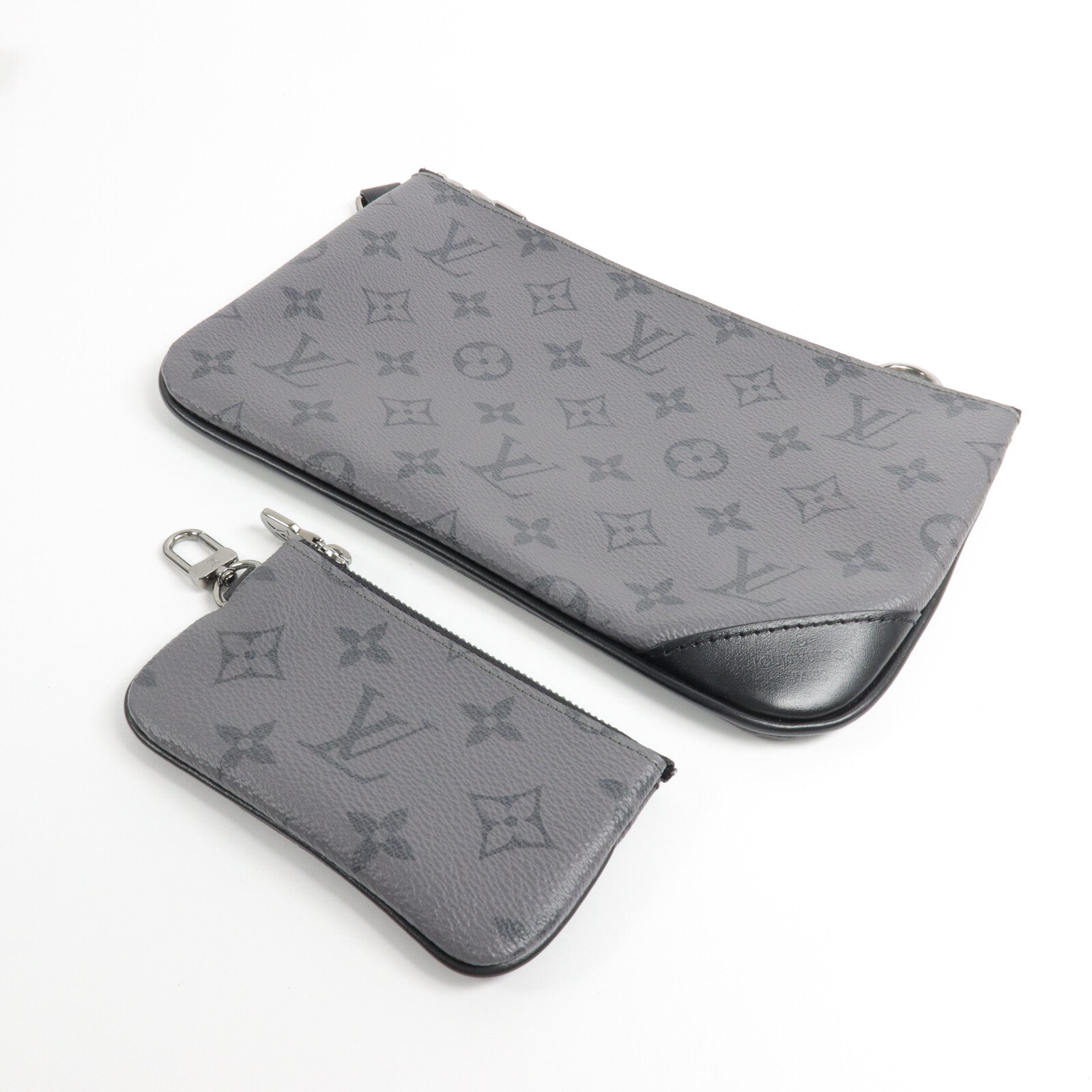 LOUIS VUITTON Monogram Eclipse/Eclipse Reverse Trio Messenger肩背袋