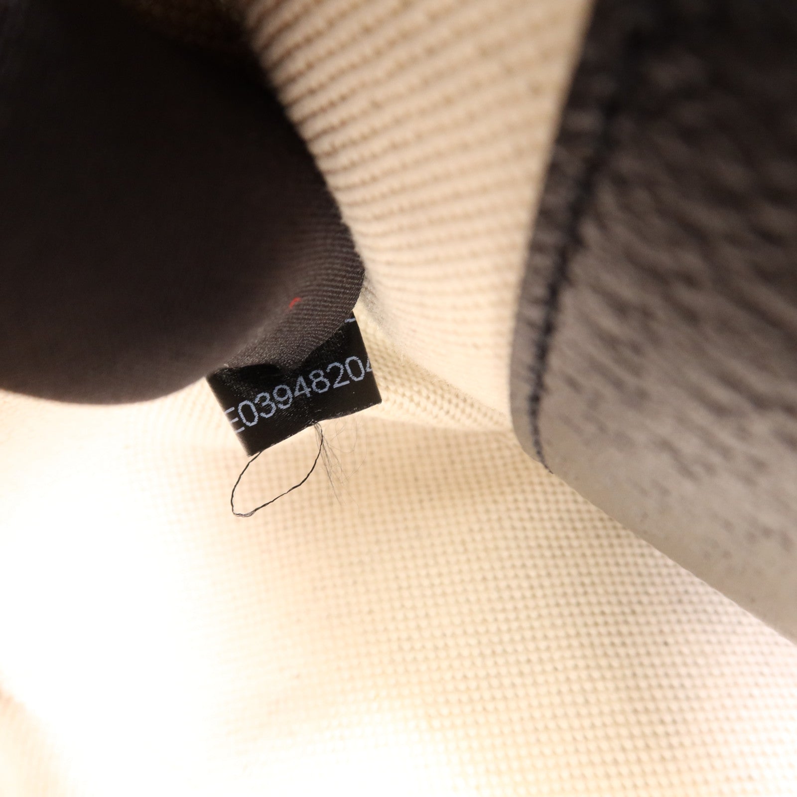 GUCCI 塗層帆布Shoulder Bag銀扣肩背袋