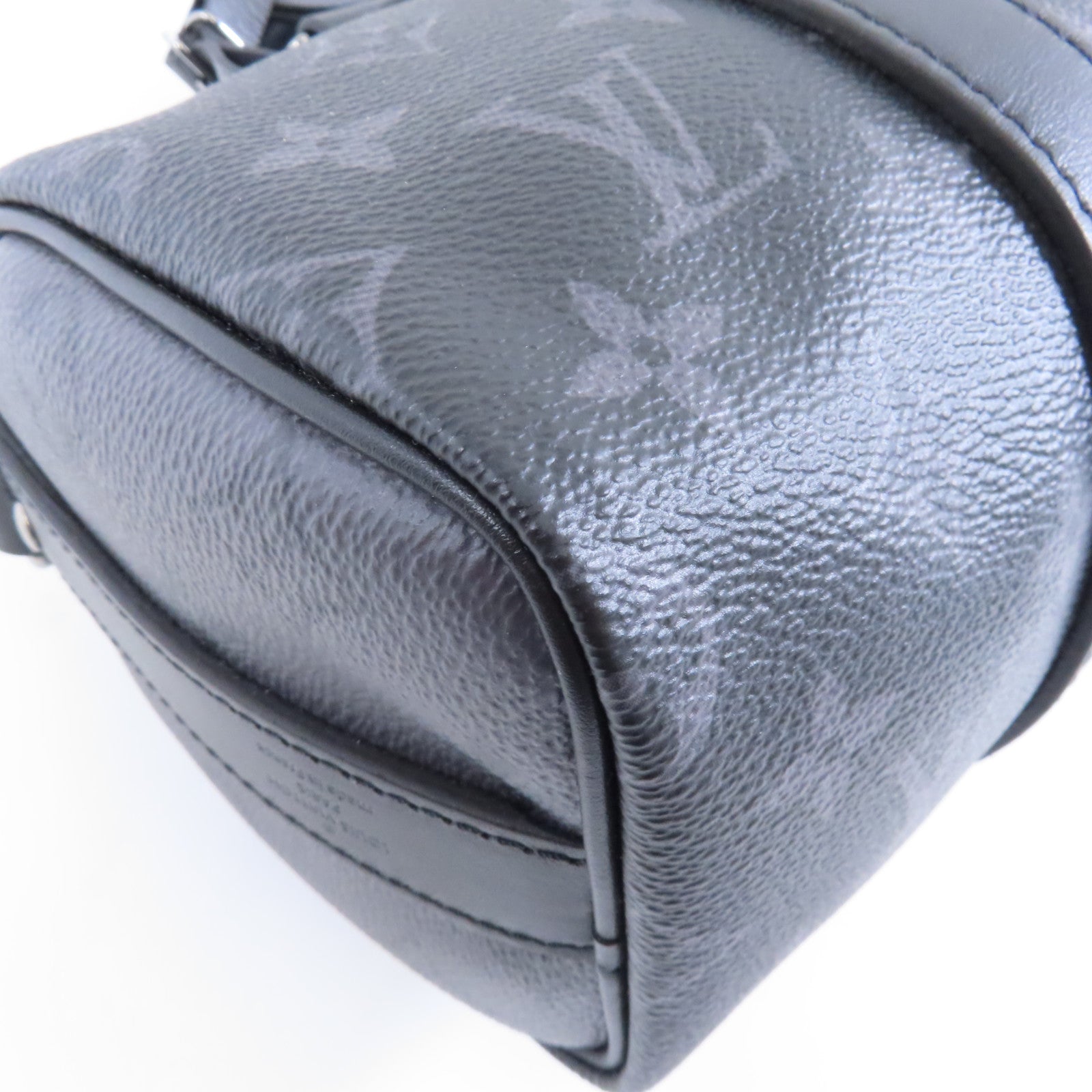 LOUIS VUITTON Monogram Eclipse Keepall 25銀扣手挽肩背兩用袋