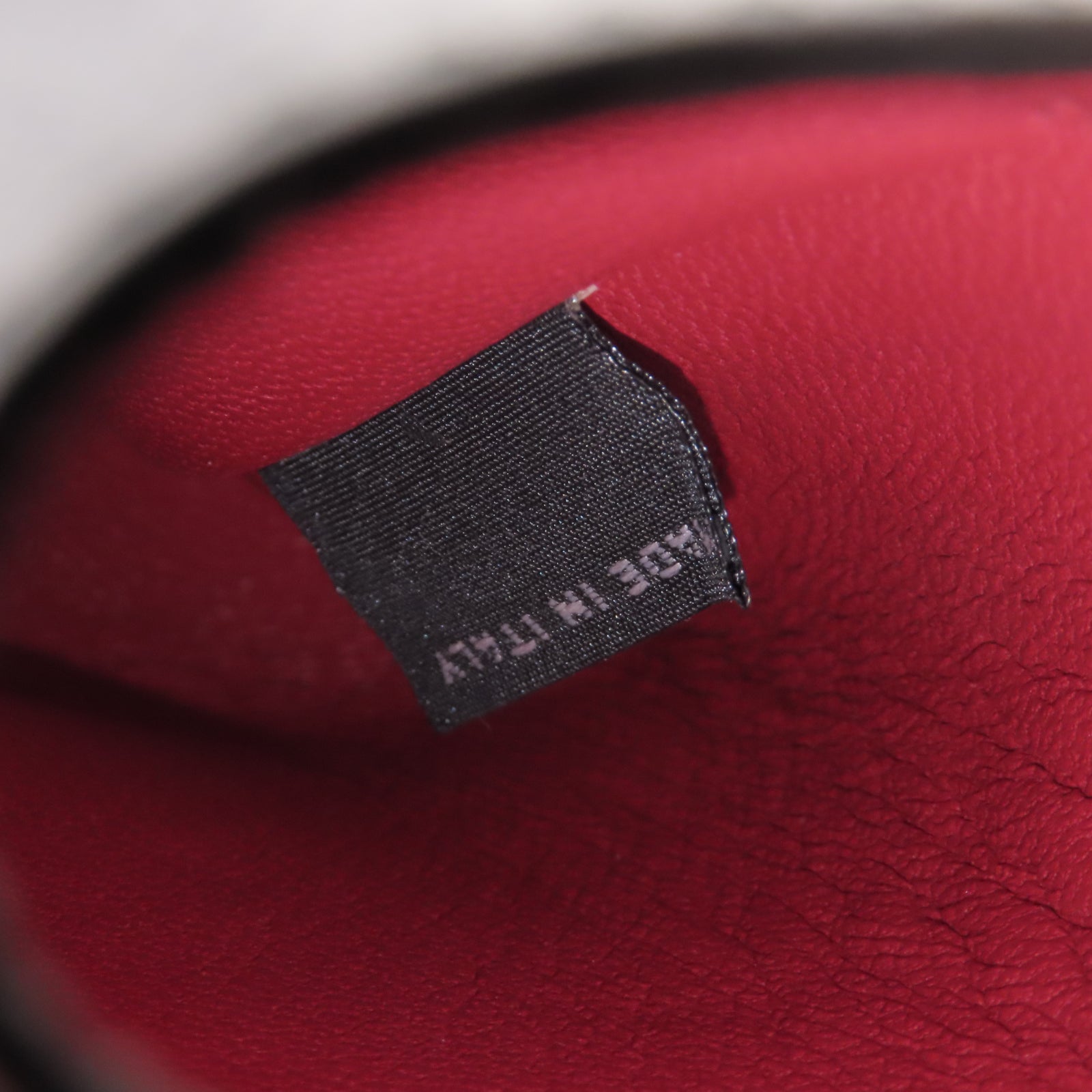 PRADA 牛皮皮革Phone Case銀扣卡片套深藍色