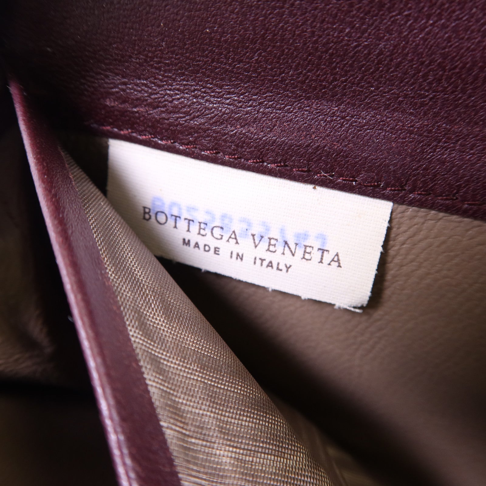 BOTTEGA VENETA 【激減優惠】織紋皮革/天鵝絨Zip Around Wallet長錢包