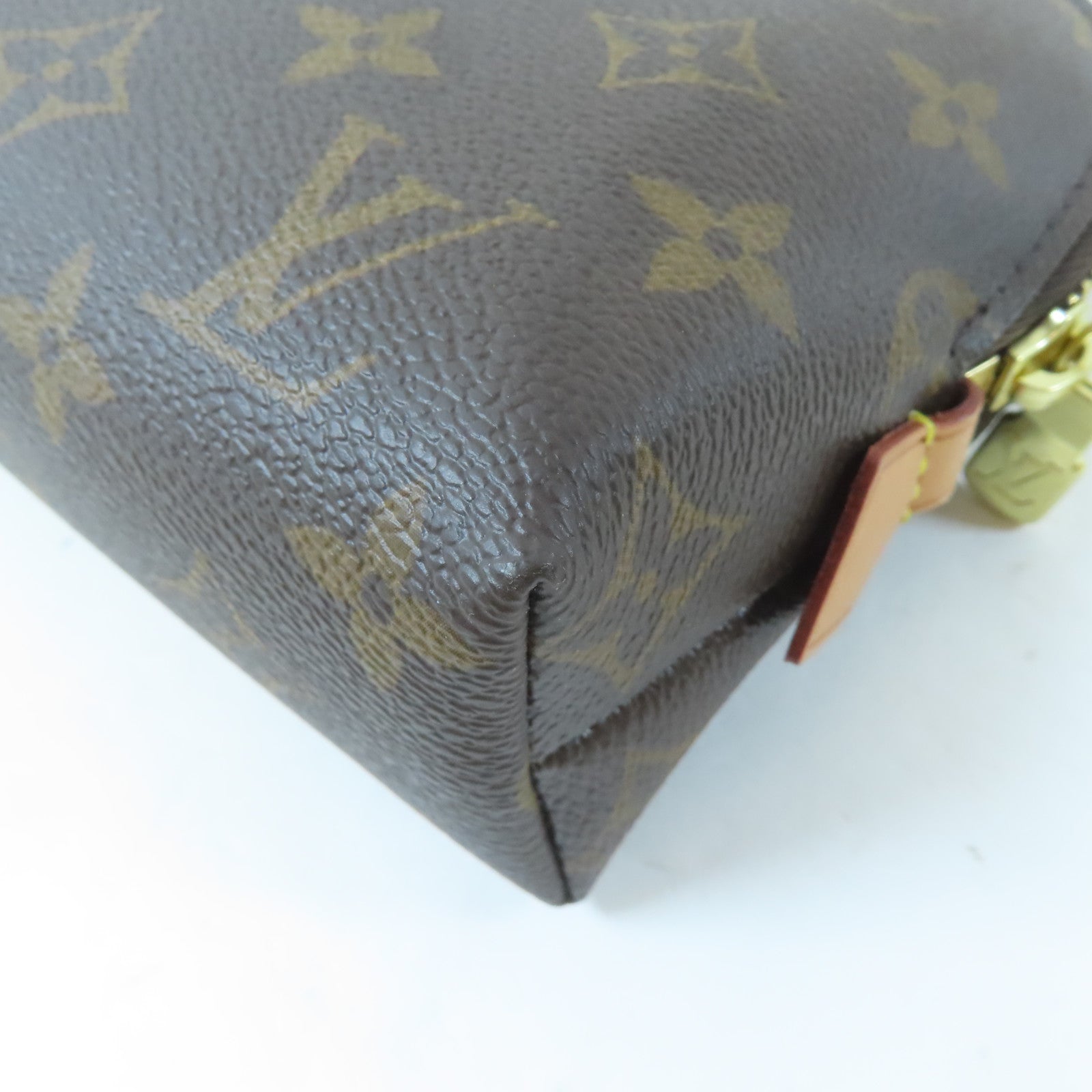 LOUIS VUITTON Monogram Cosmetic Pouch GM金扣化妝袋啡色