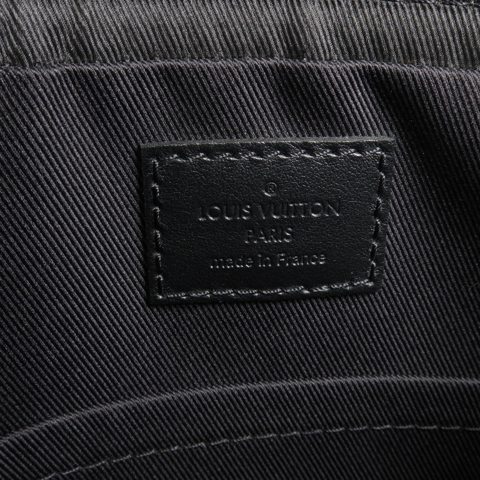 LOUIS VUITTON Monogram Eclipse/Eclipse Reverse Trio Messenger肩背袋