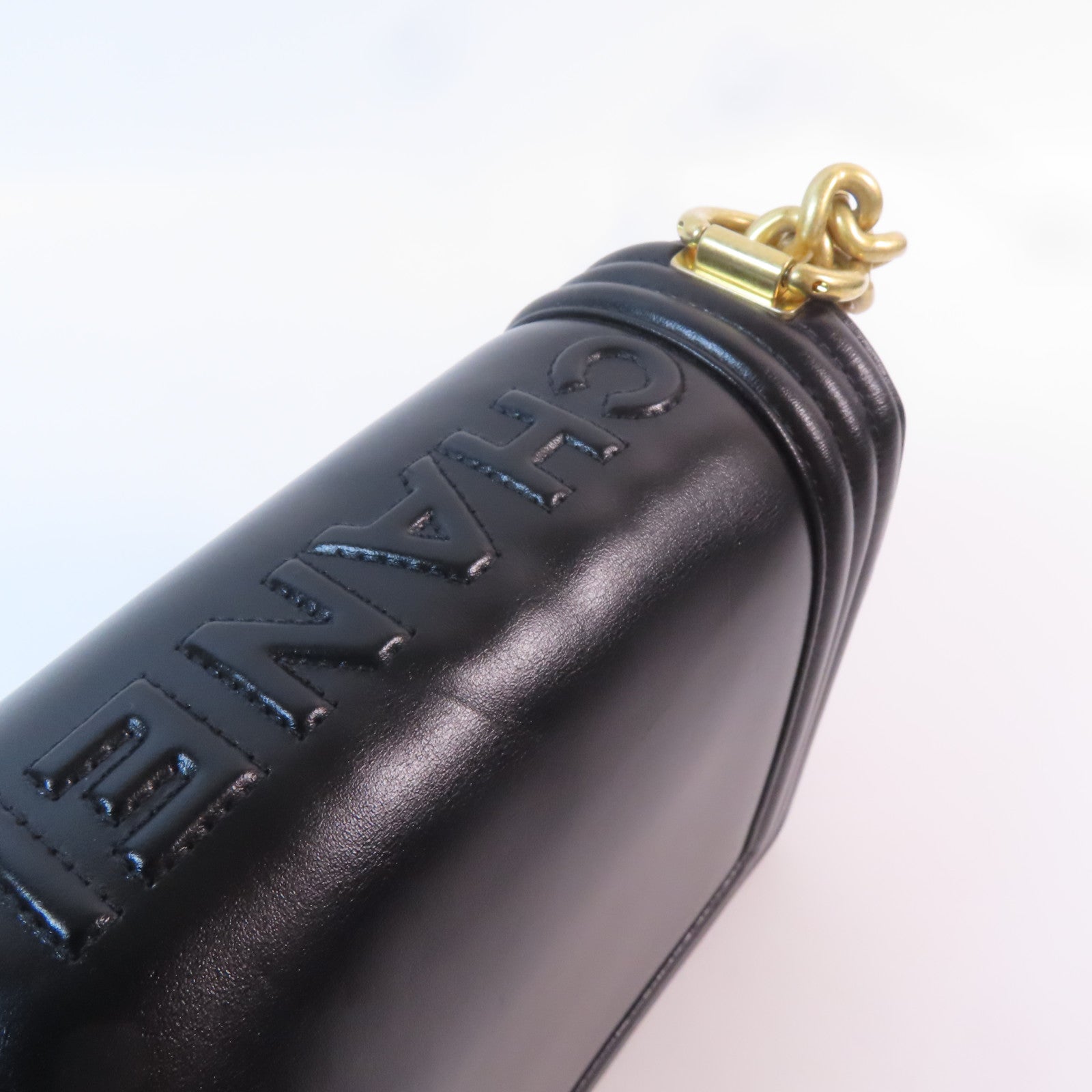 CHANEL 【激減優惠】牛皮皮革Chain Shoulder金扣鏈帶肩背袋黑色